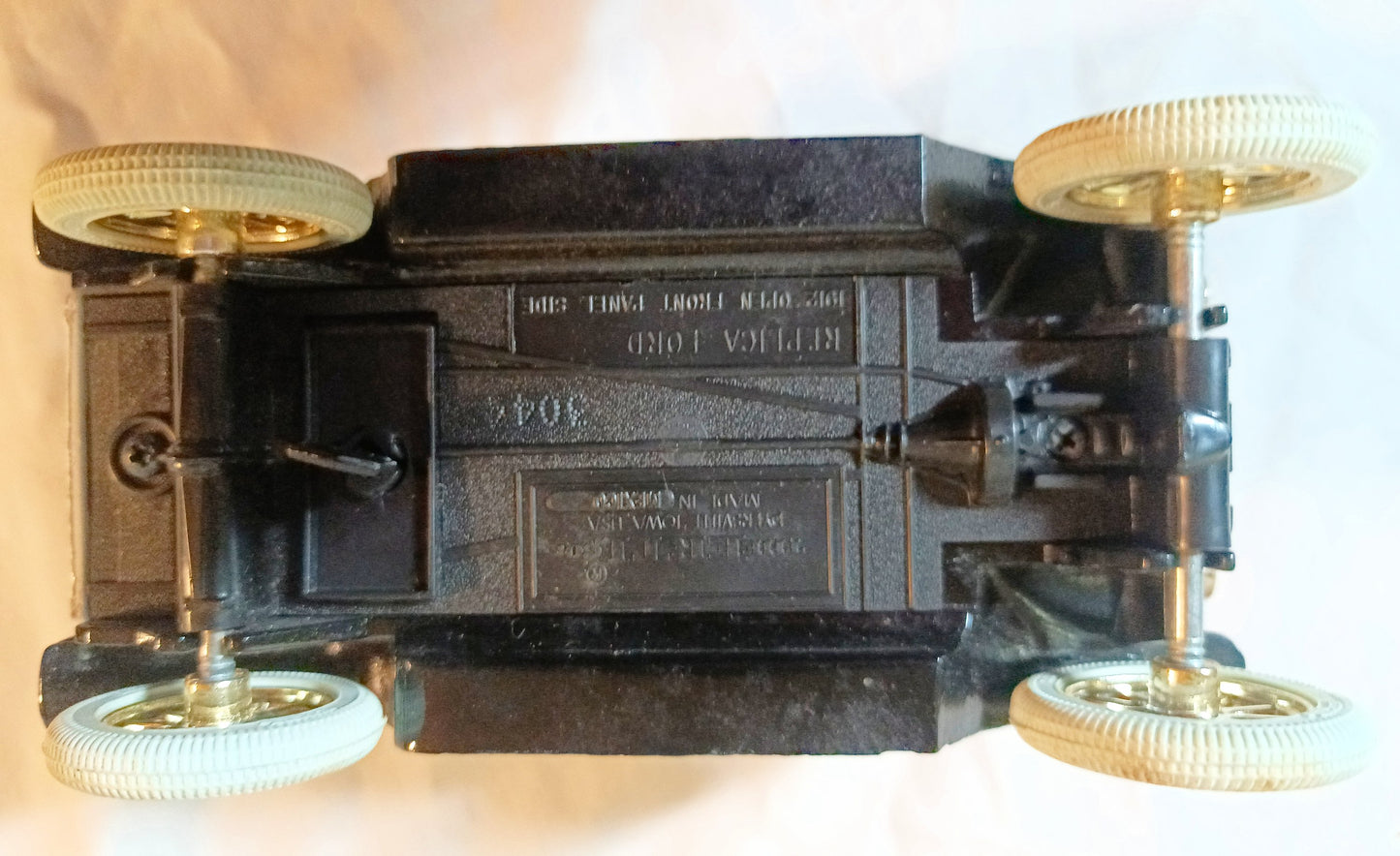 Ertl Los Angeles Police Dept 1912 Ford Model T Truck Bank w/Key 1:25 - TulipStuff
