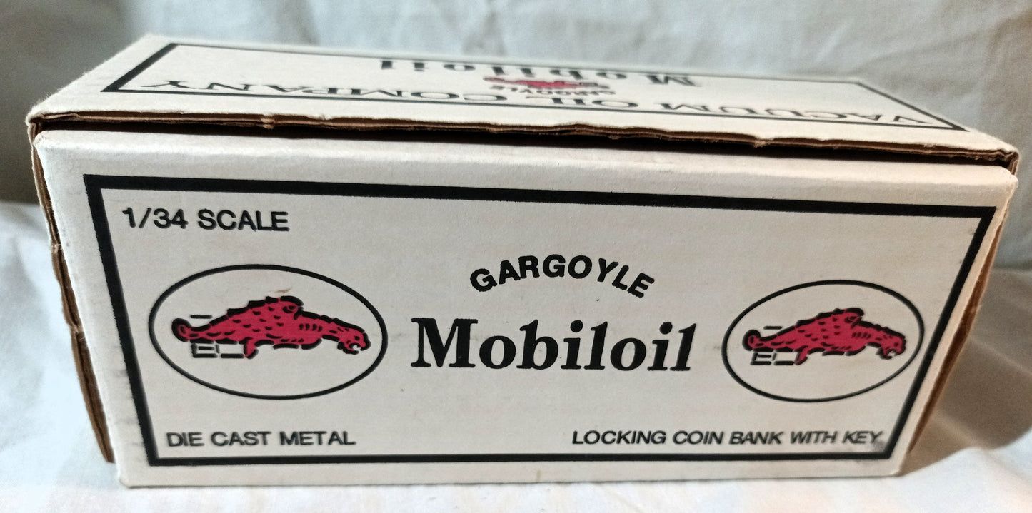 Ertl 9718 Mobiloil Gargoyle 1931 Hawkeye Crate Bank w/Key 1:34 1991 USA - TulipStuff