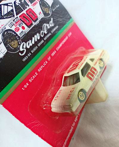 Ertl Start Your Engines Sam Ard #00 1984 Busch Grand National Champion - TulipStuff