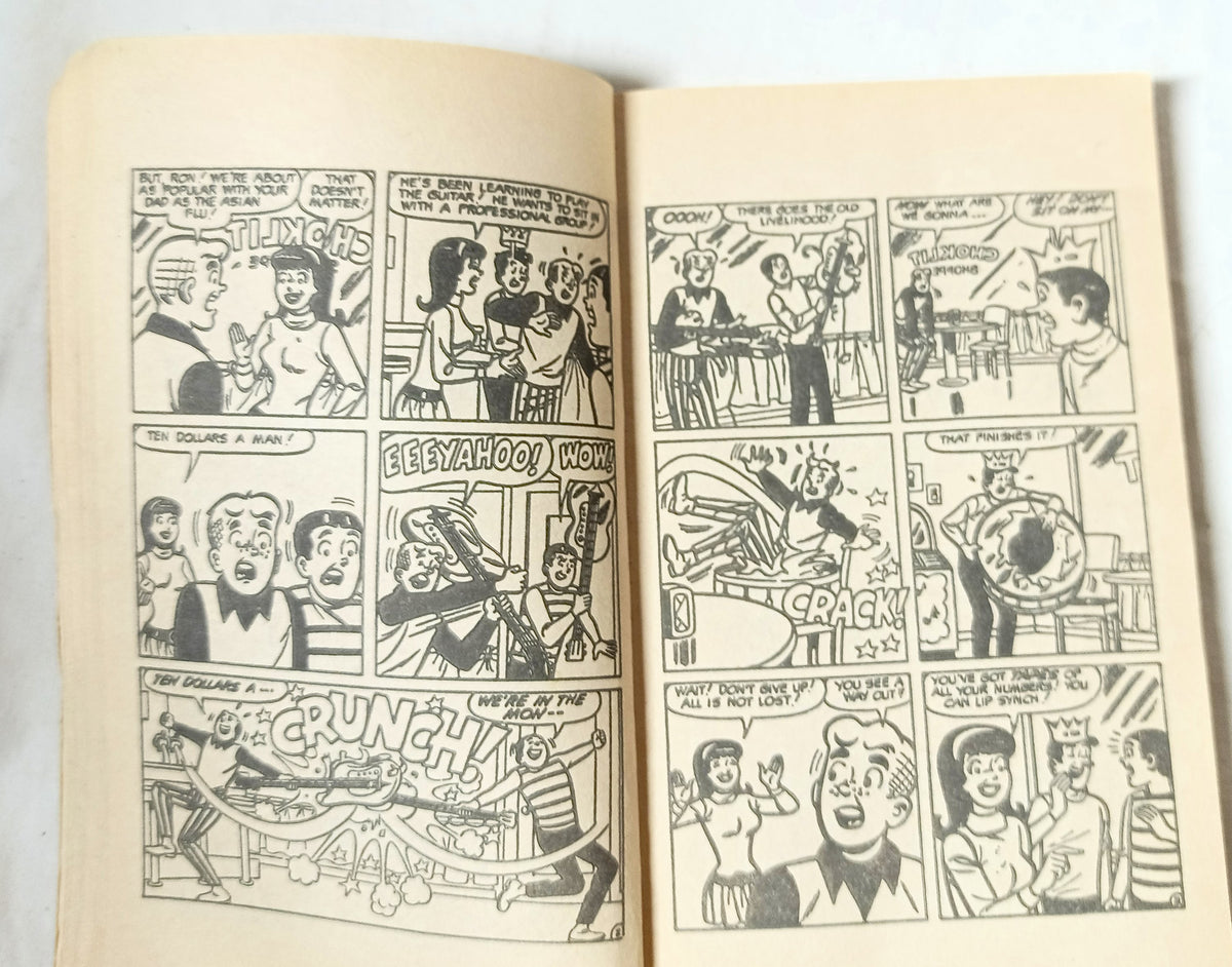 Everything's Archie Bantam Paperback 1969 Veronica Jughead Riverdale - TulipStuff