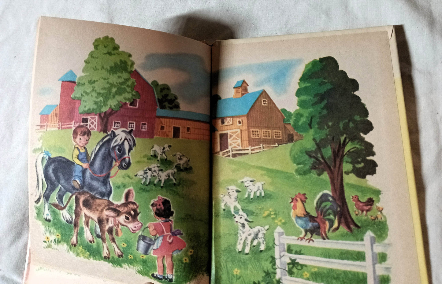 Farm Pets Anna Ratzesberger Rand McNally Junior Elf Book 1954 - TulipStuff