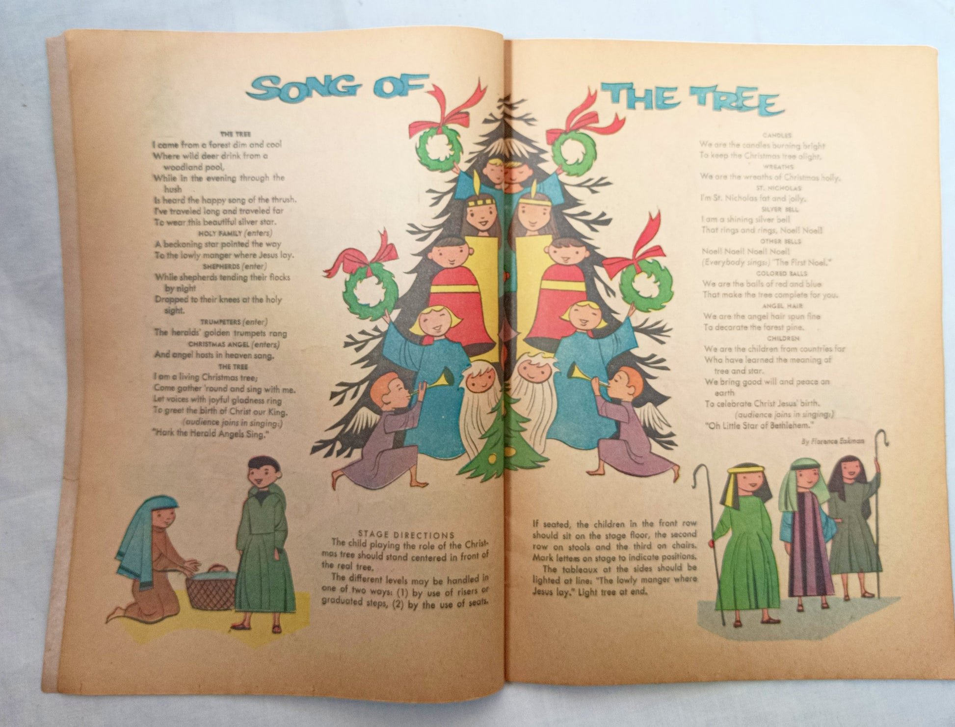 Christmas At The Ford Rotunda 1961 Children's Activity Booklet Dearborn MI  - Tulipstuff