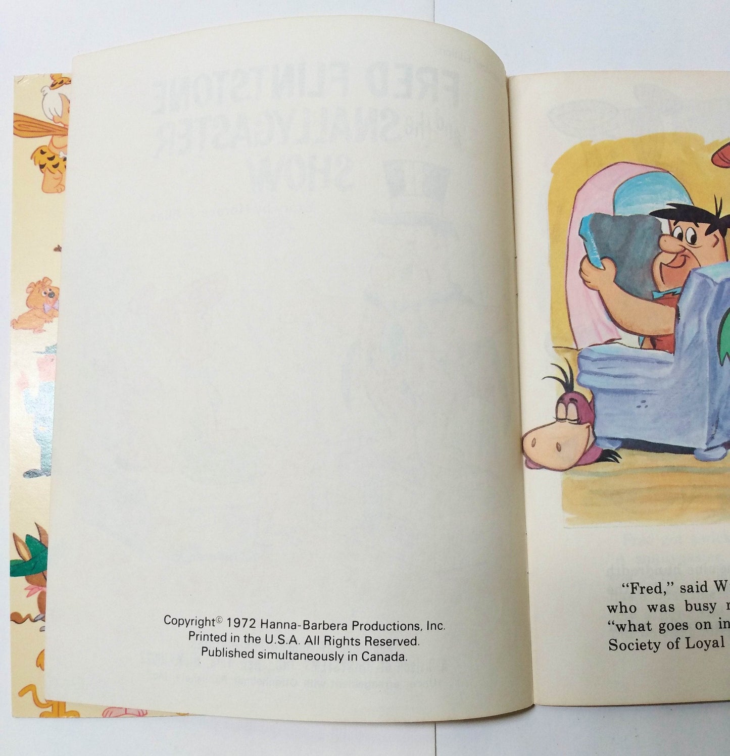 Fred Flintstone And The Snallygaster Show Hanna-Barbera Durabook 1972 - TulipStuff
