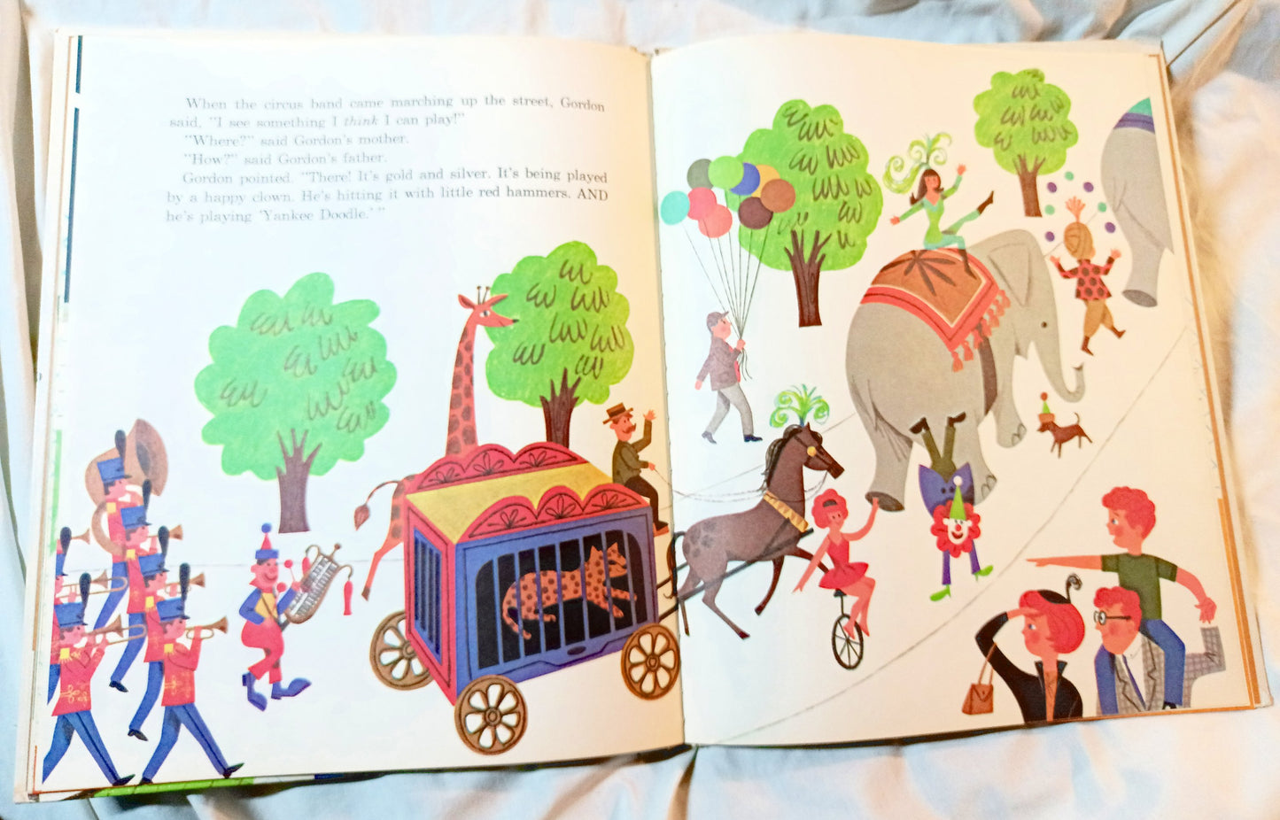 Gordon And The Glockenspiel Lee Ryland Whitman Hardcover 1966 - TulipStuff