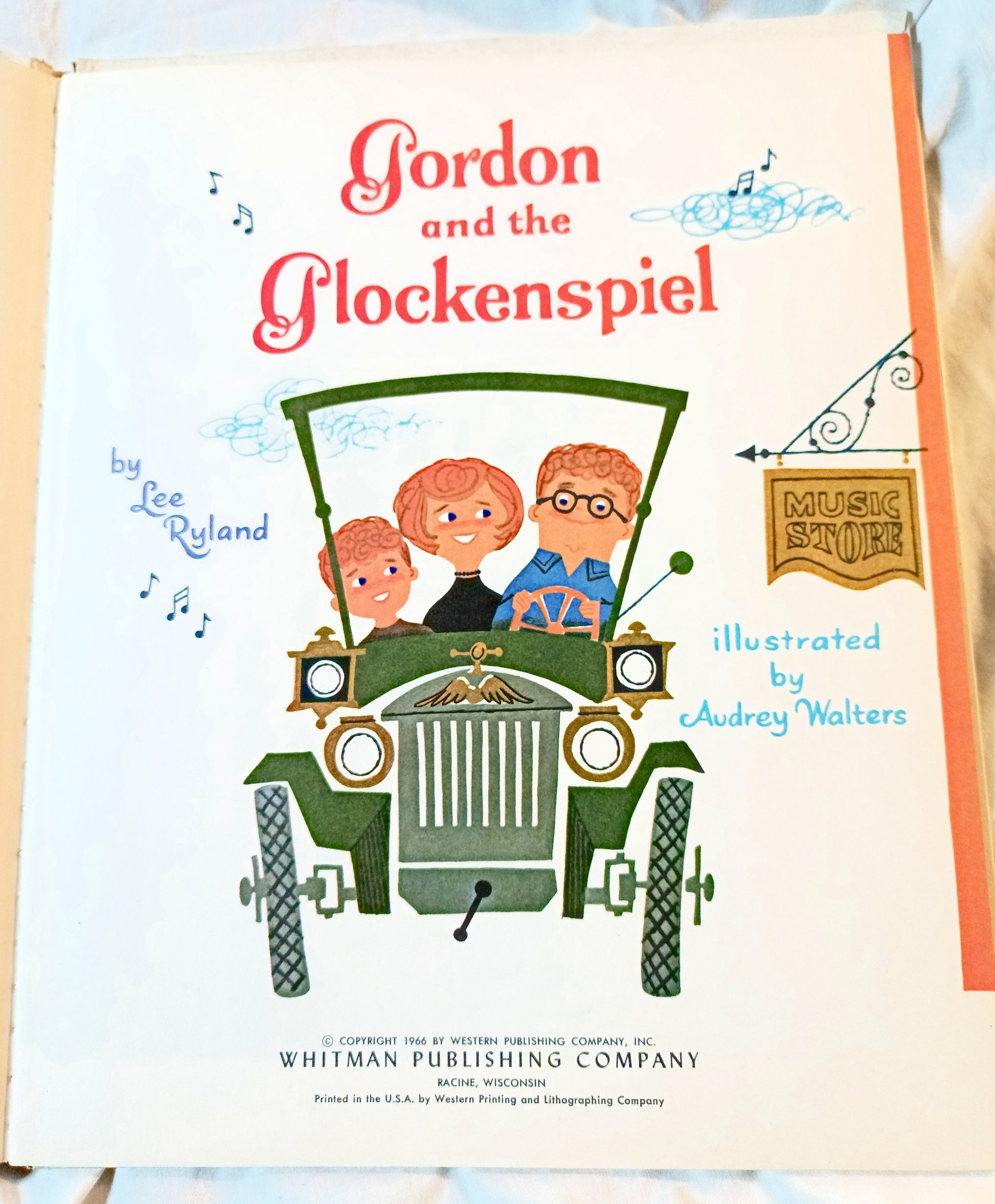 Gordon And The Glockenspiel Lee Ryland Whitman Hardcover 1966 - TulipStuff