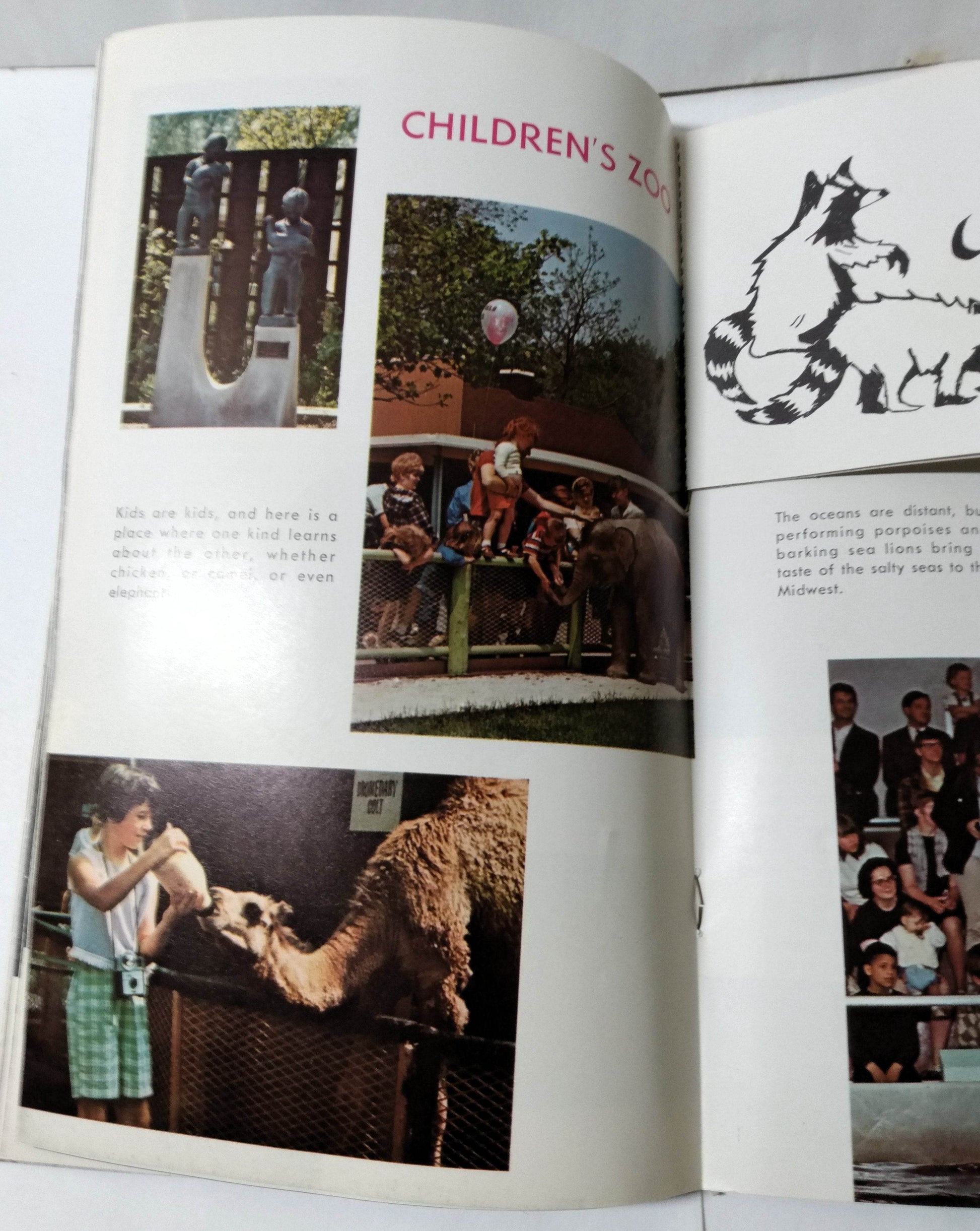 Brookfield Zoo Official Guide Book Chicago Zoological Park 1968 - TulipStuff