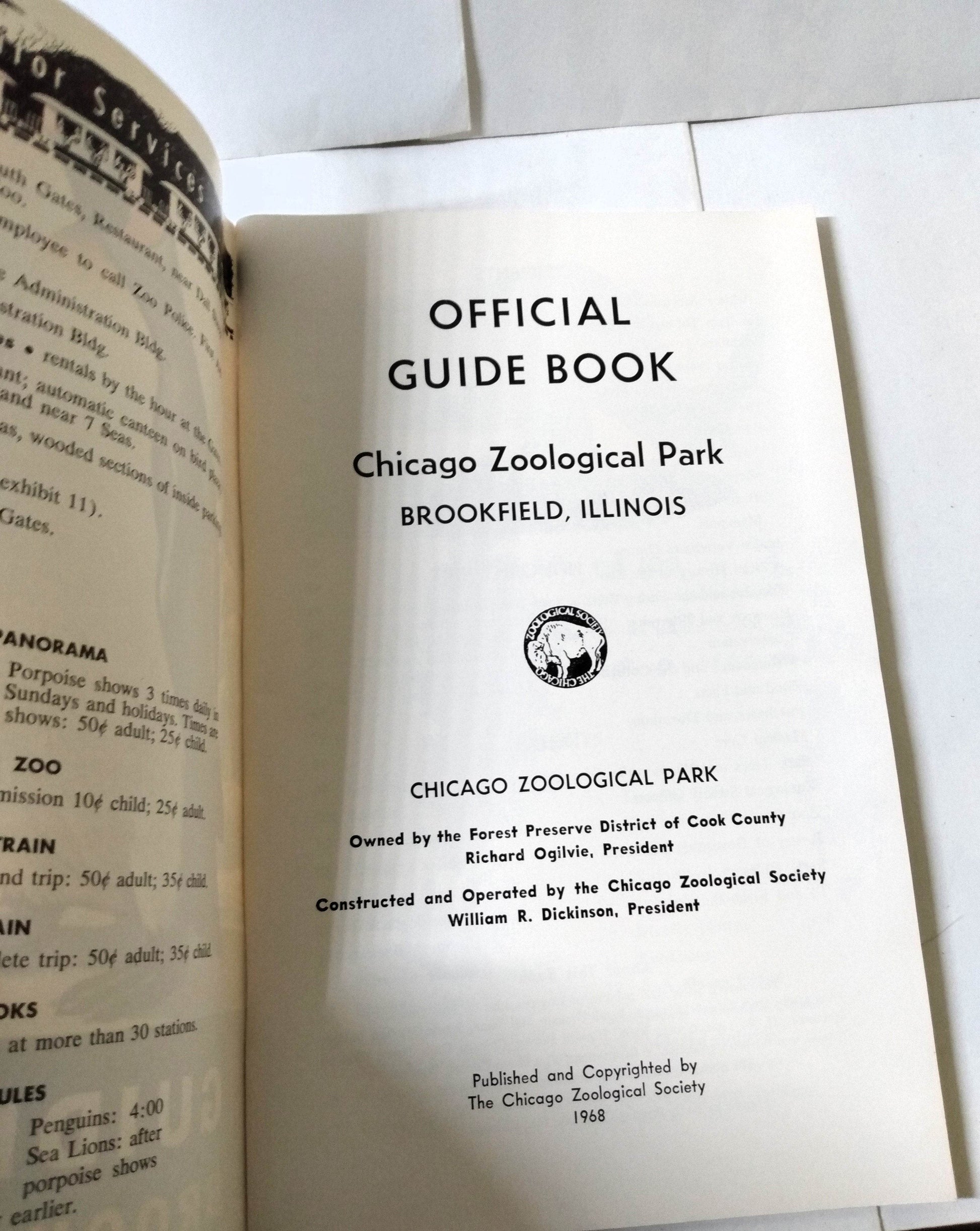 Brookfield Zoo Official Guide Book Chicago Zoological Park 1968 - TulipStuff