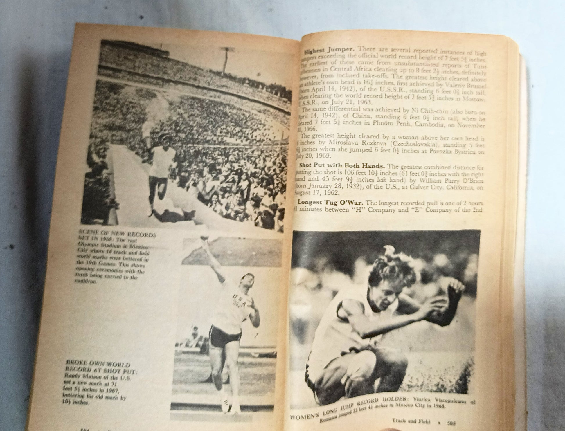 Guinness Book Of World Records 9th Edition Bantam 1970 - TulipStuff