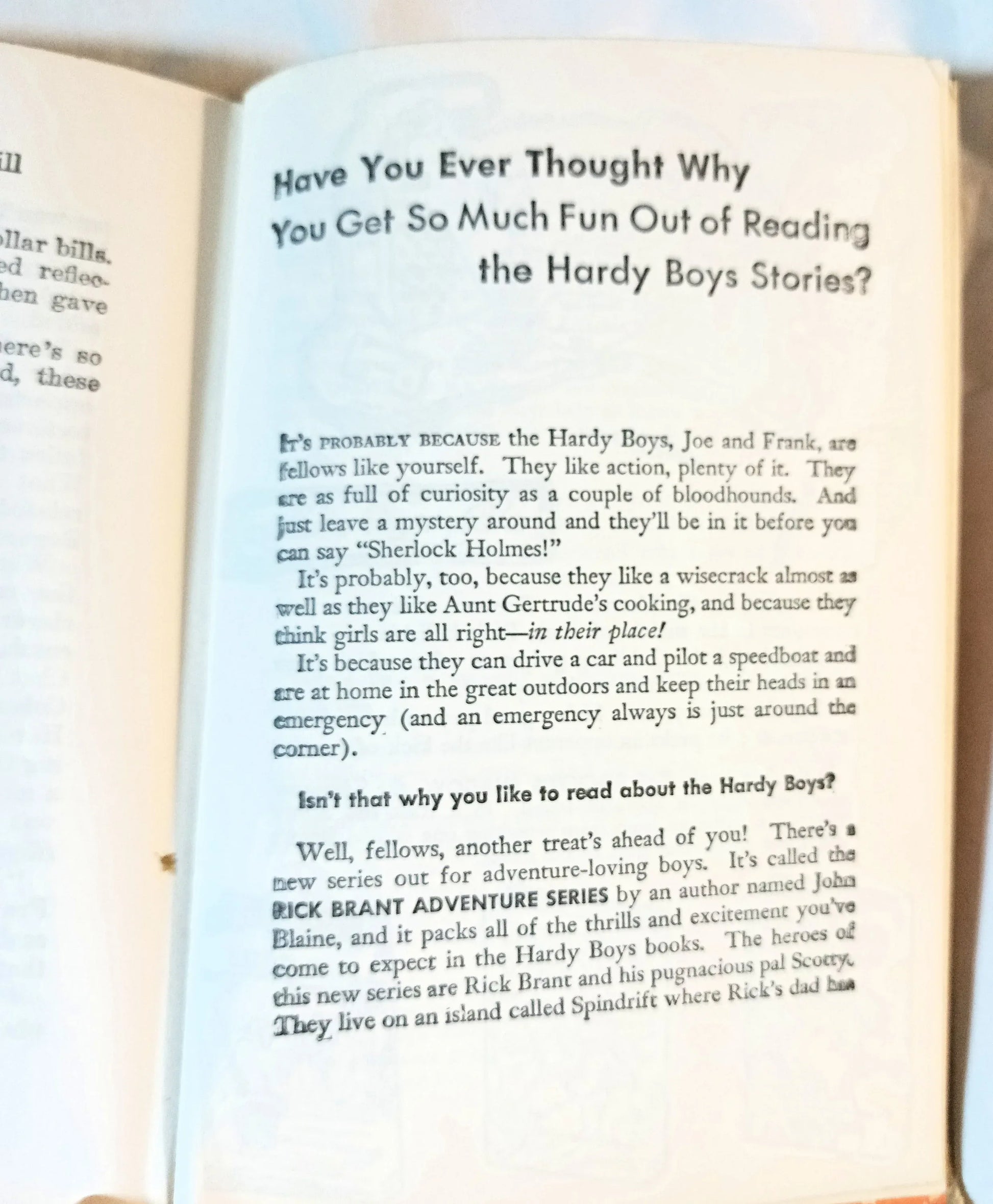 The Hardy Boys The Secret of the Old Mill Franklin W Dixon 1952 - TulipStuff