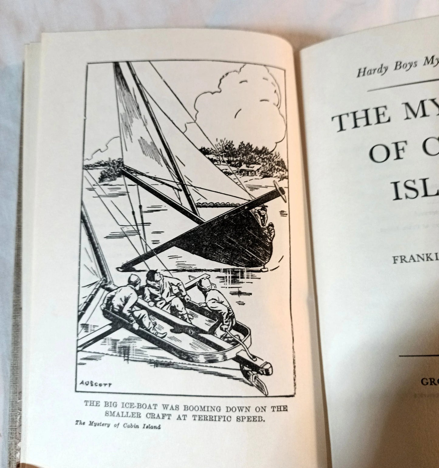 The Hardy Boys The Mystery Of Cabin Island Franklin W Dixon 1957 - TulipStuff