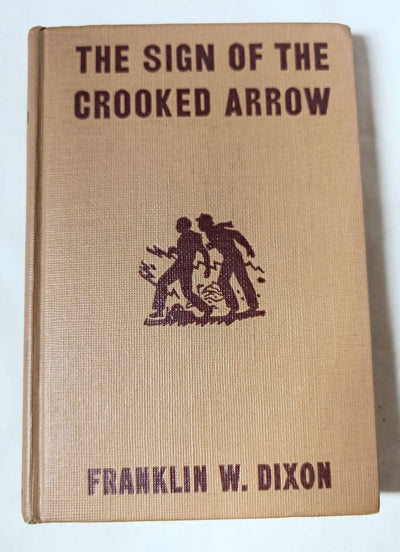 The Hardy Boys #28 The Sign Of The Crooked Arrow Franklin W Dixon 1950 - TulipStuff