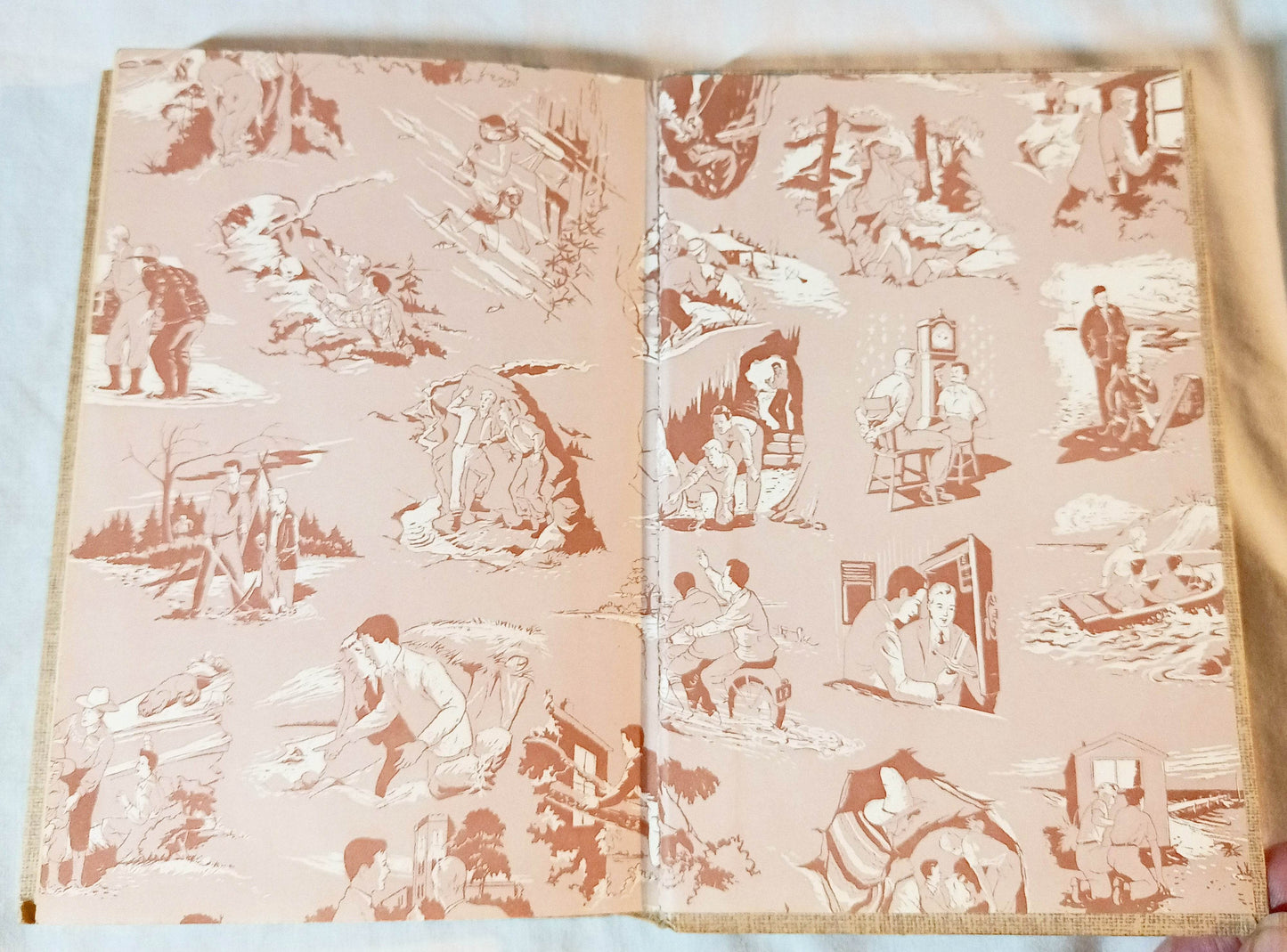 The Hardy Boys The Disappearing Floor Franklin W Dixon 1957 - TulipStuff