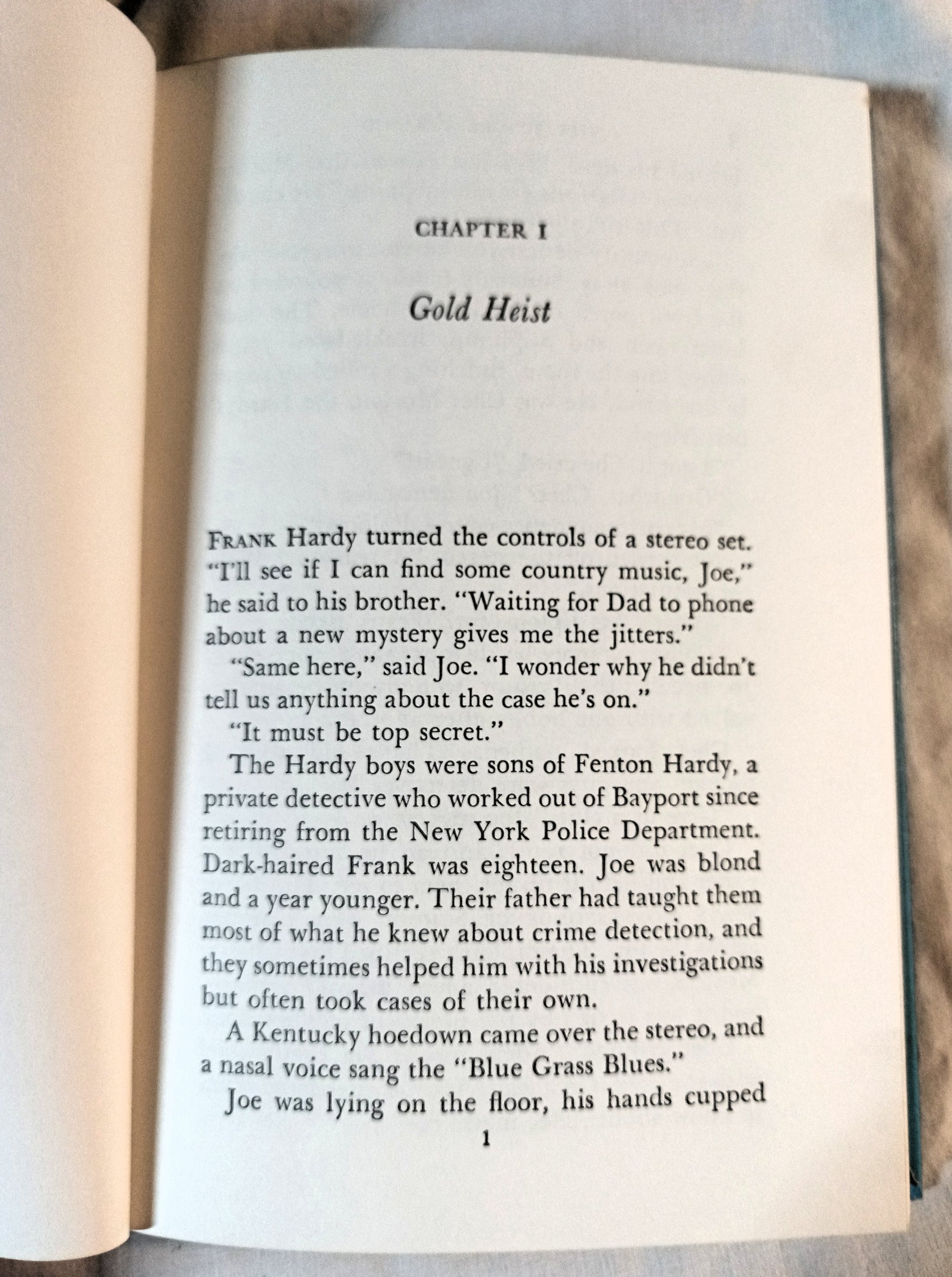 The Hardy Boys Mystery #56 The Jungle Pyramid Franklin W Dixon 1977 - TulipStuff