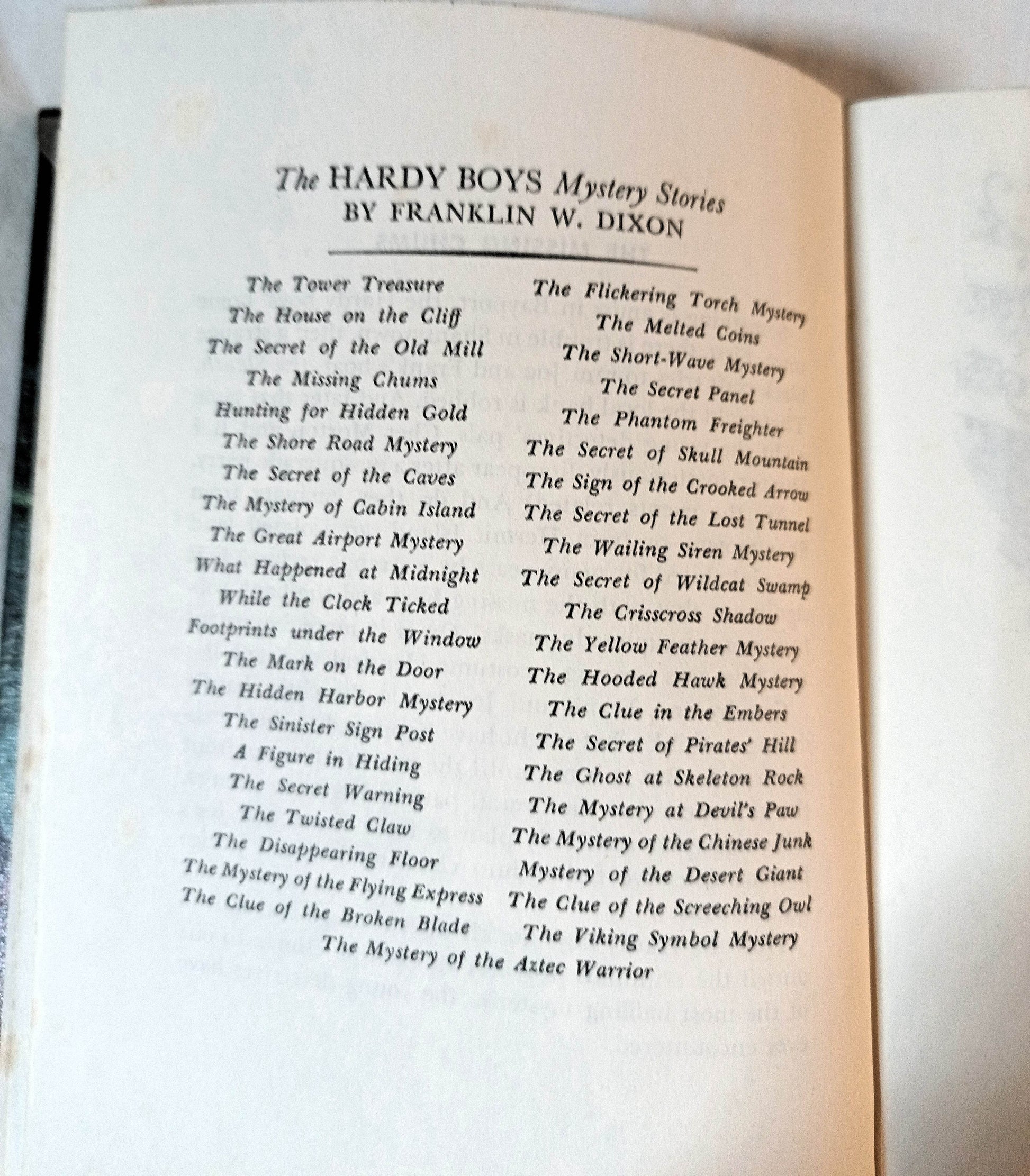 The Hardy Boys #4 The Missing Chums Franklin W Dixon 1972 - TulipStuff