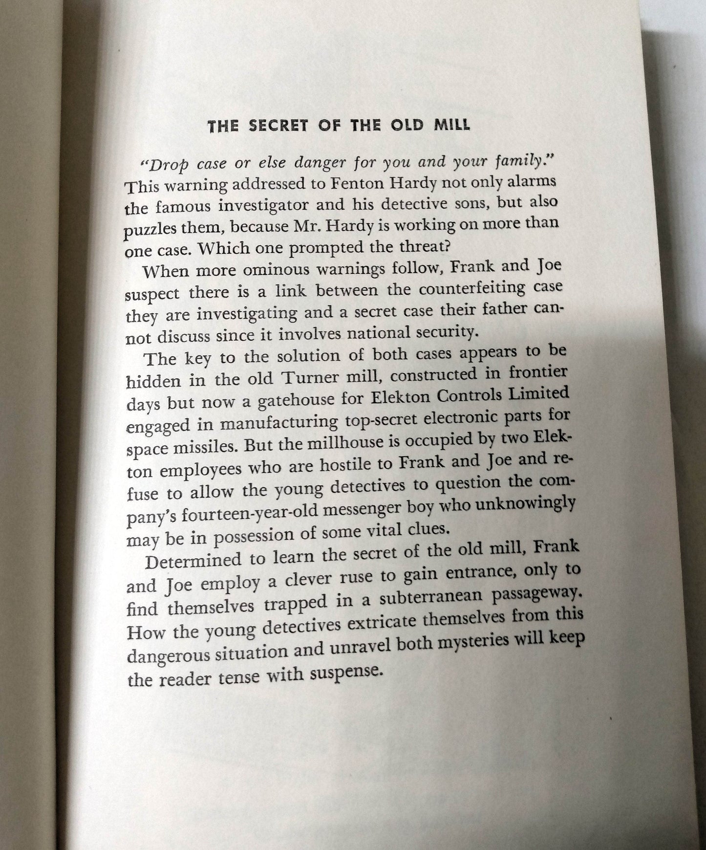 Hardy Boys Mystery Stories The Secret of the Old Mill Franklin W Dixon 1962 - TulipStuff