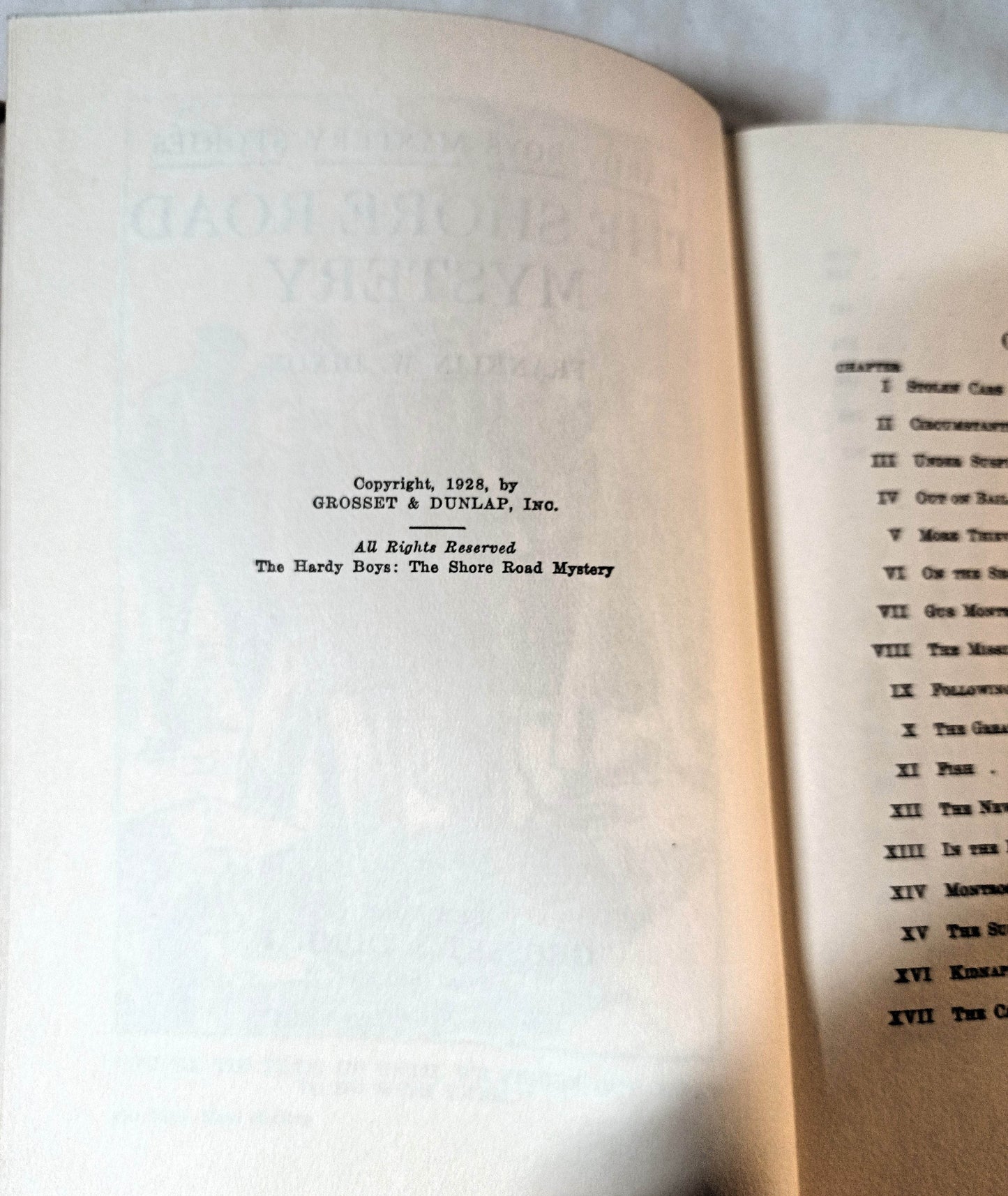 The Hardy Boys The Shore Road Mystery Franklin W Dixon 1957 - TulipStuff