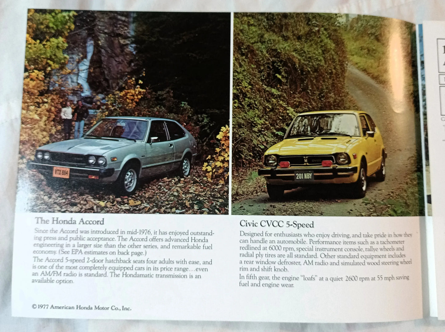 Honda 1977 US Full Line Dealer Sales Brochure Accord Civic CVCC - TulipStuff