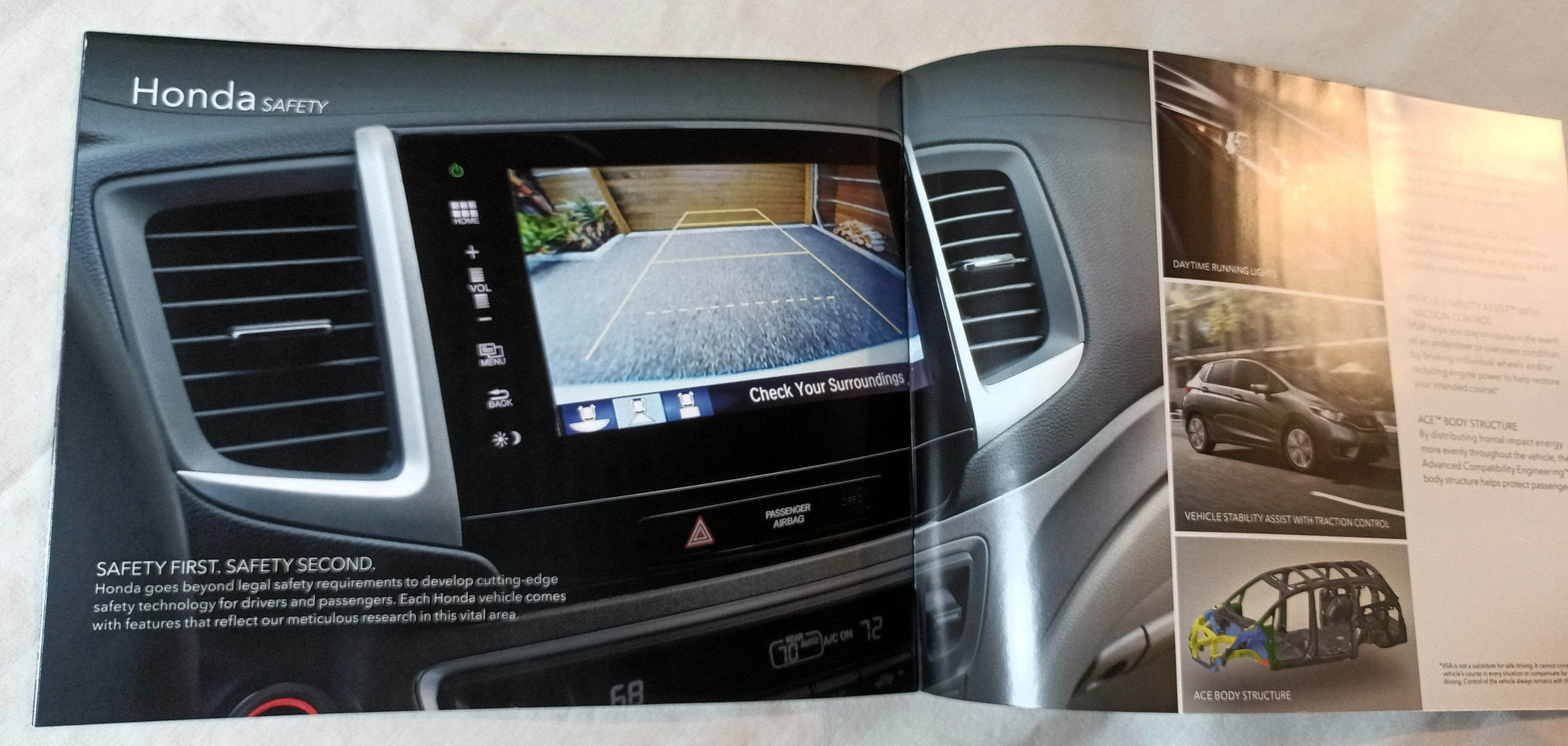 Honda 2017 US Full Line Dealer Sales Brochure Civic Accord HR-V CR-V - TulipStuff