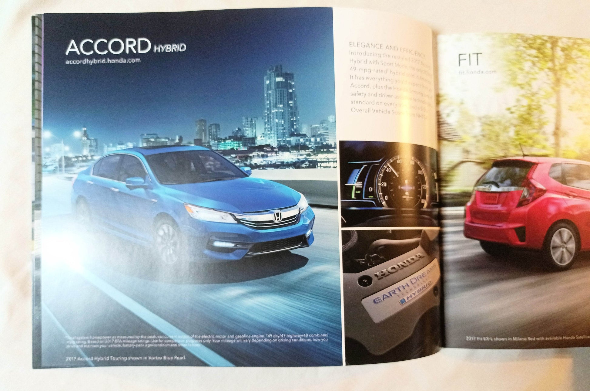 Honda 2017 US Full Line Dealer Sales Brochure Civic Accord HR-V CR-V - TulipStuff