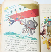 Load image into Gallery viewer, Howdy Doody&#39;s Circus Edward Kean Little Golden Book Hardcover 1950 - TulipStuff
