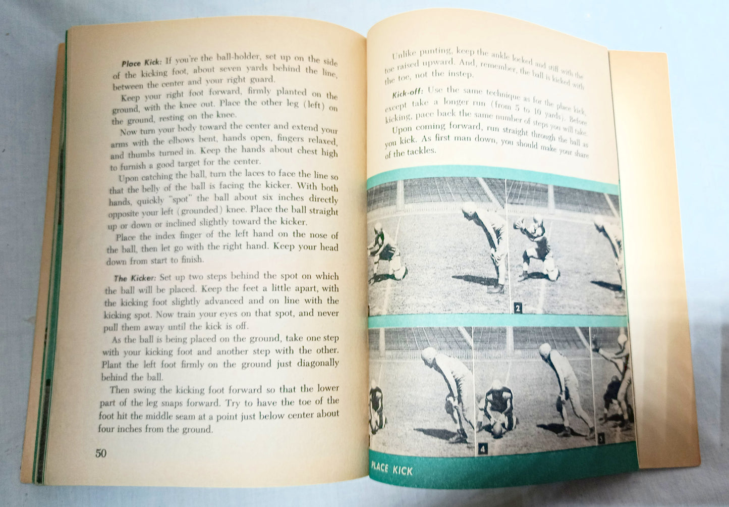 How To Star In Football Herman Masin Scholastic Paperback 1966 - TulipStuff