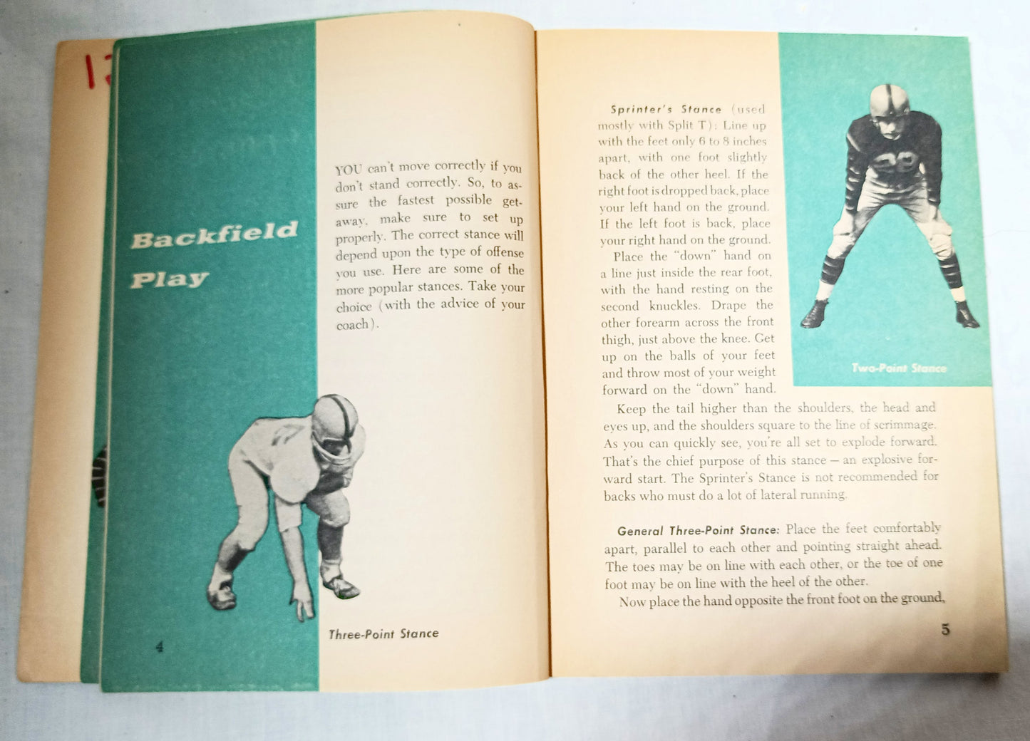 How To Star In Football Herman Masin Scholastic Paperback 1966 - TulipStuff