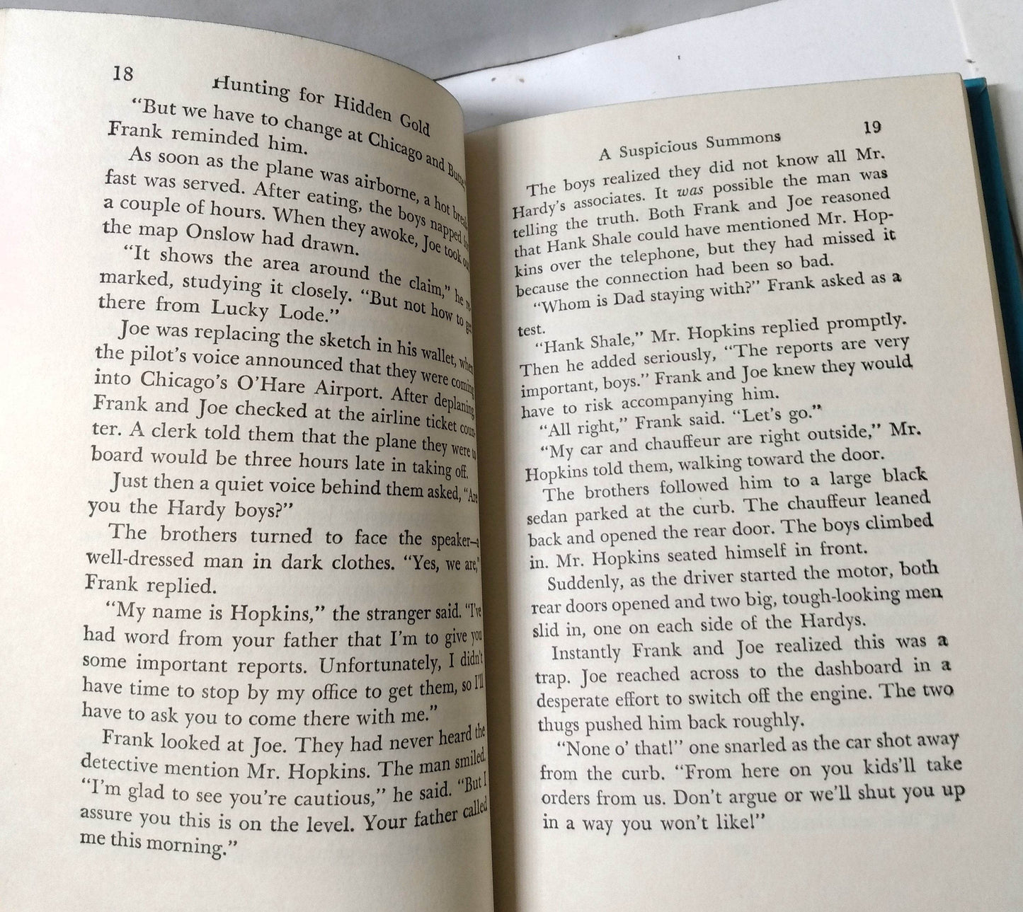 Hardy Boys Mystery Hunting For Hidden Gold Franklin W Dixon 1963 - TulipStuff