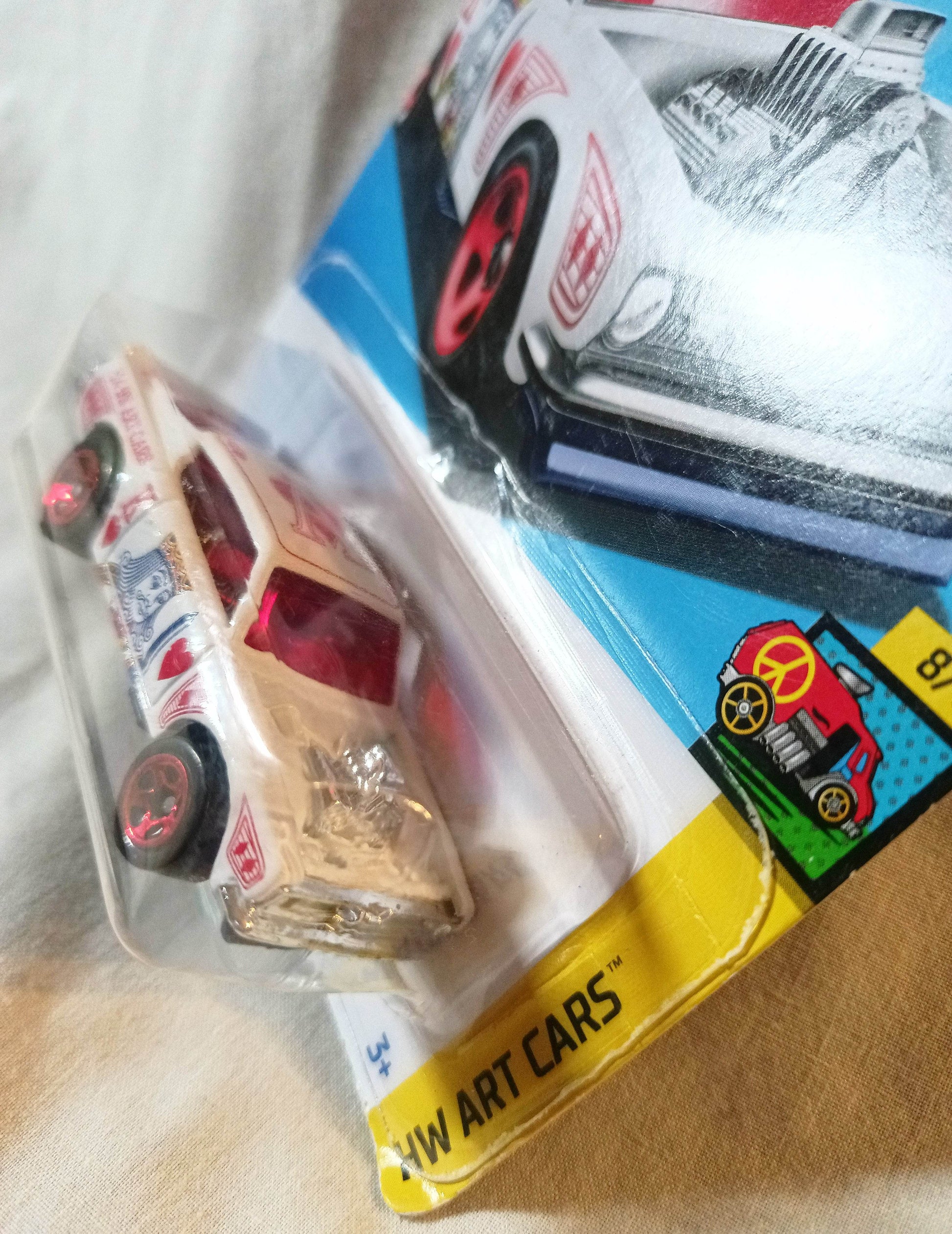 Hot Wheels 2024 HW Art Cars King Kuda Plymouth Barracuda - TulipStuff