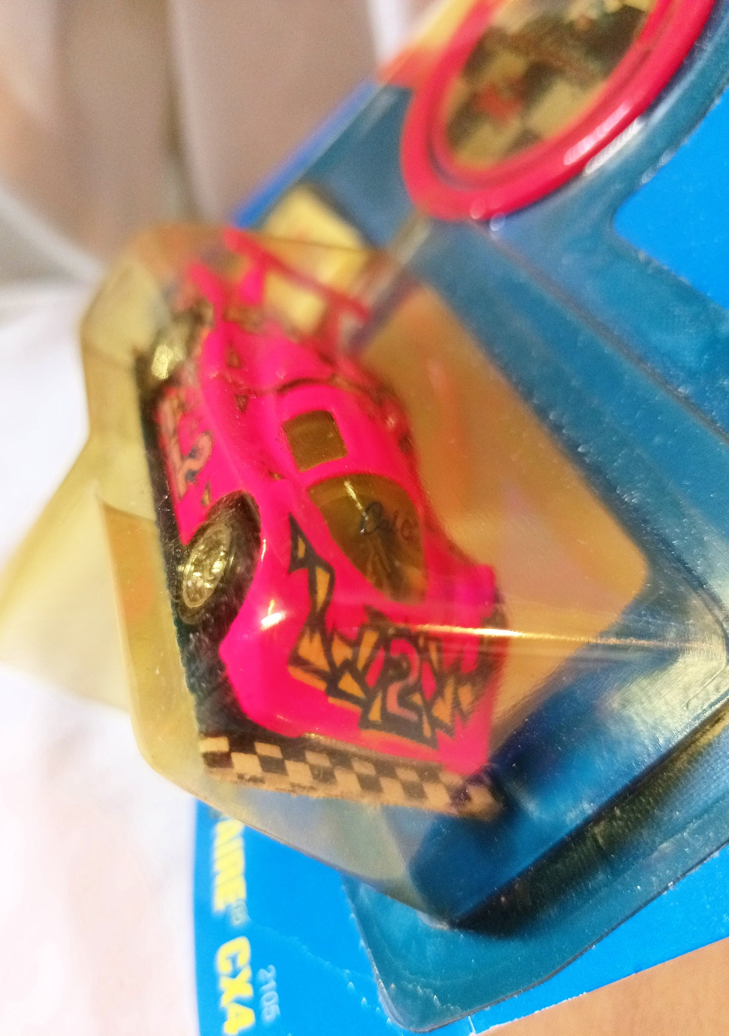 Hot Wheels California Custom Sol-Aire CX4 Pink 1990 - TulipStuff