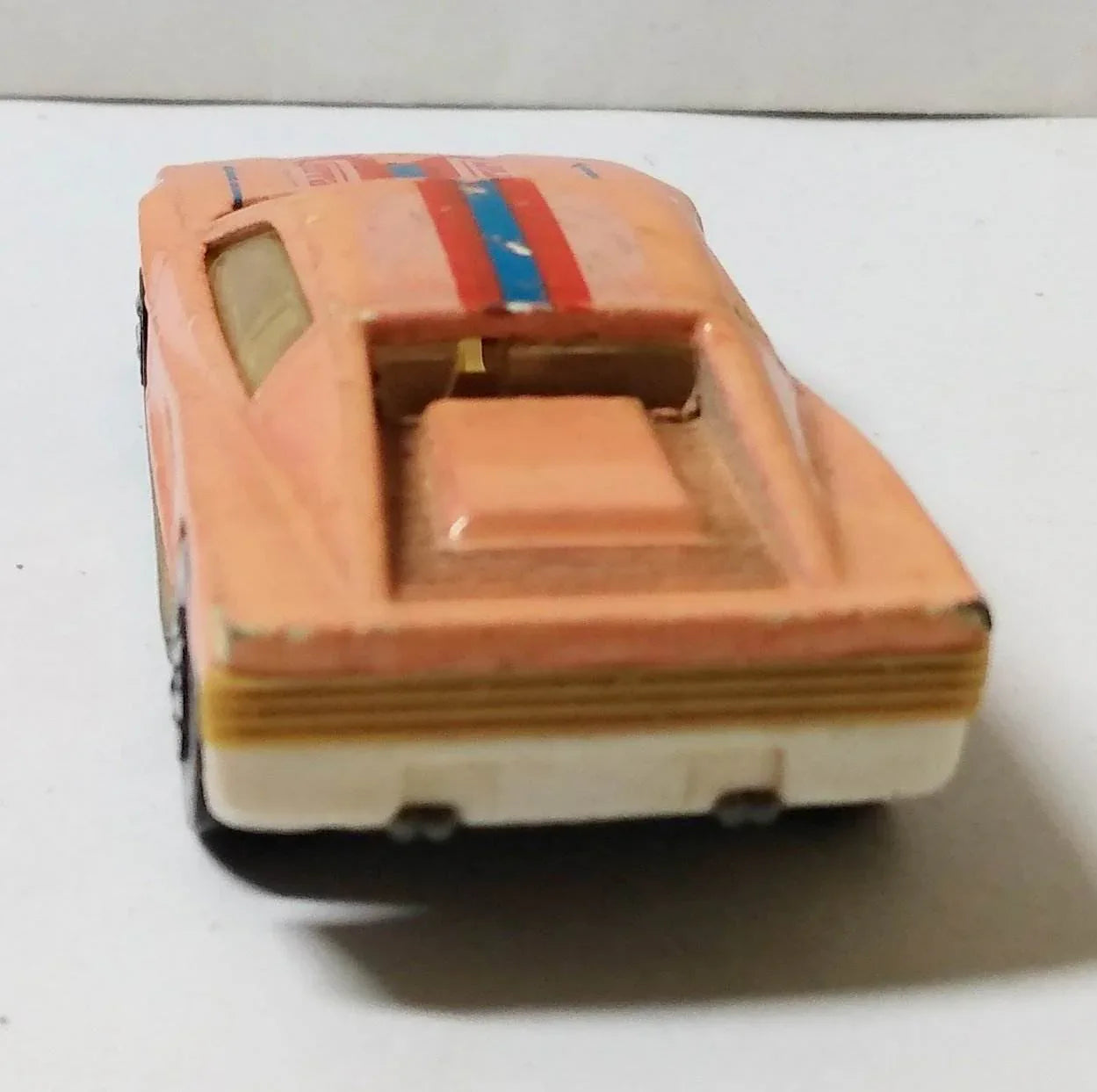 Hot Wheels Color Racers Ferrari Testarossa Color Changer 1988 – TulipStuff