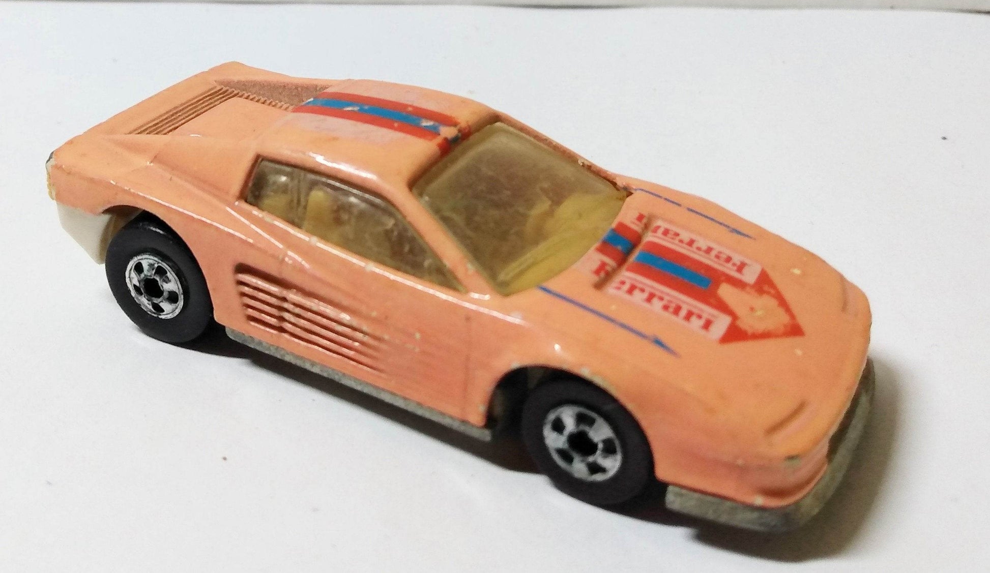 Hot Wheels Color Racers Ferrari Testarossa Color Changer 1988 - TulipStuff