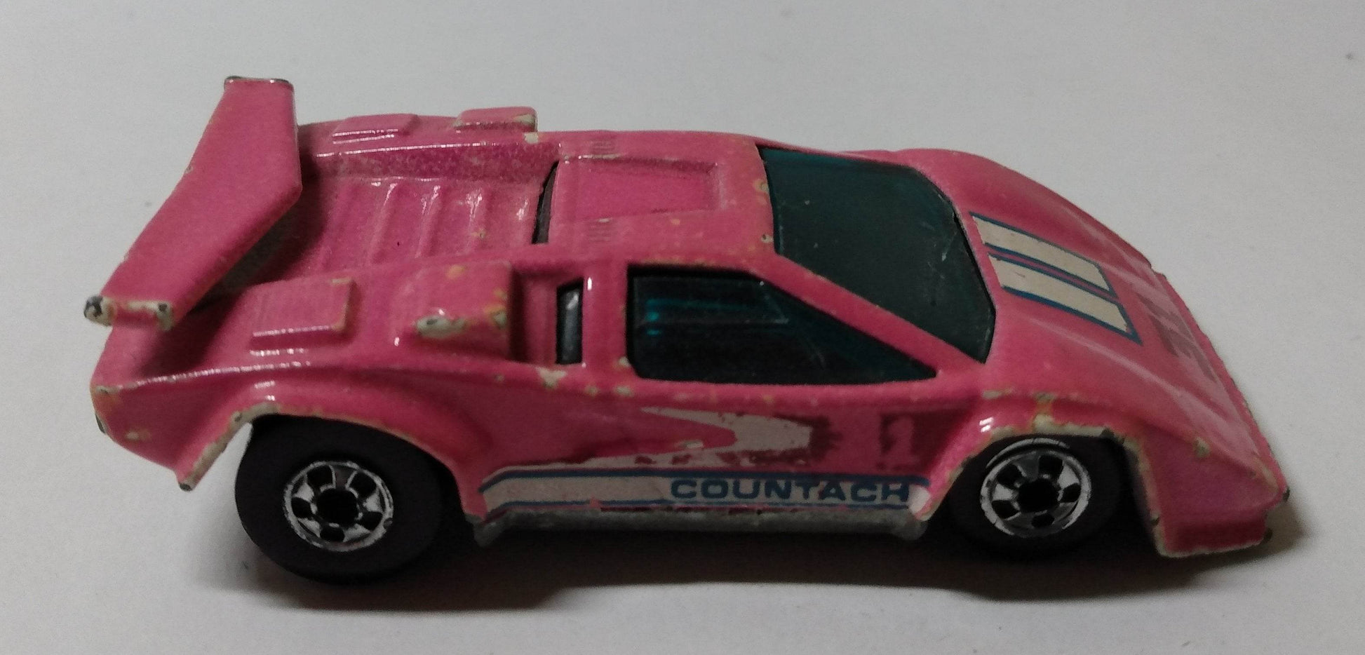 Hot Wheels Color Racers Lamborghini Countach Color Changer 1988 - TulipStuff