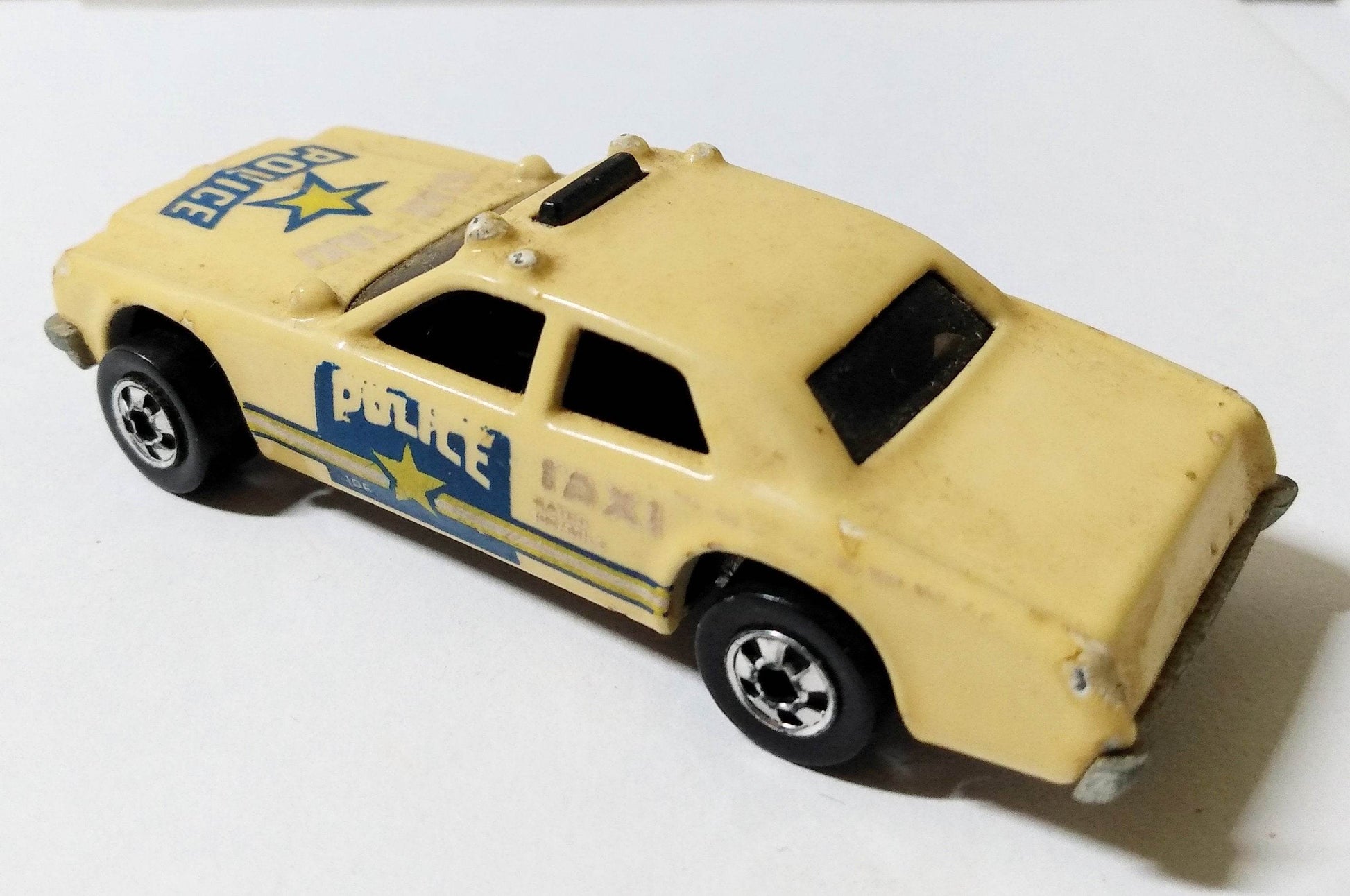 Hot Wheels Color Racers Sheriff Patrol / Taxi Color Changer 1989 - TulipStuff