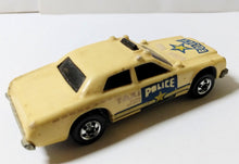 Load image into Gallery viewer, Hot Wheels Color Racers Sheriff Patrol / Taxi Color Changer 1989 - TulipStuff

