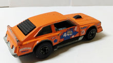 Load image into Gallery viewer, Hot Wheels #2506 Flat Out 442 Oldsmobile Orange Hong Kong 1979 - TulipStuff
