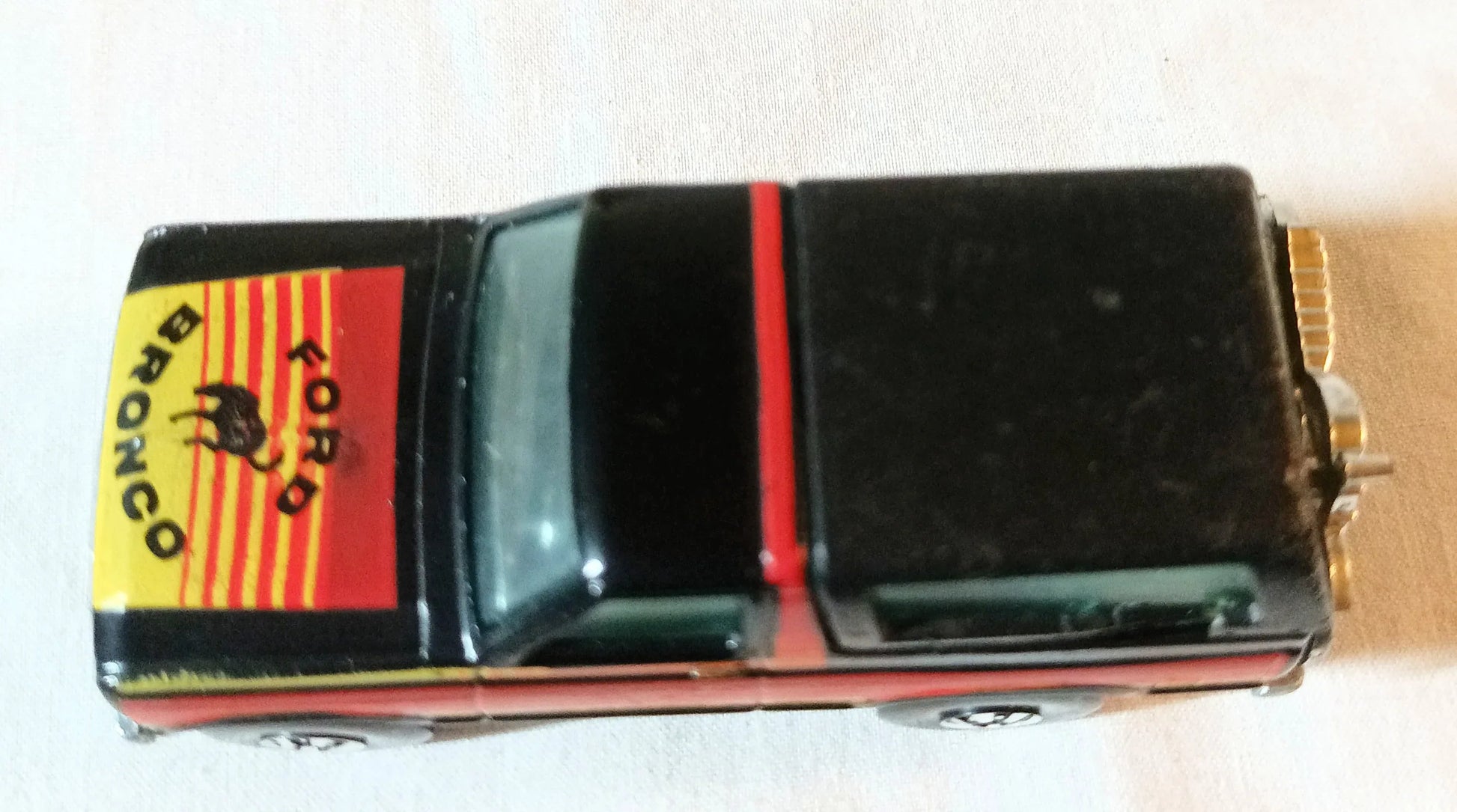 Hot Wheels #1690 Ford Bronco 4-Wheeler SUV Hong Kong 1981 - TulipStuff