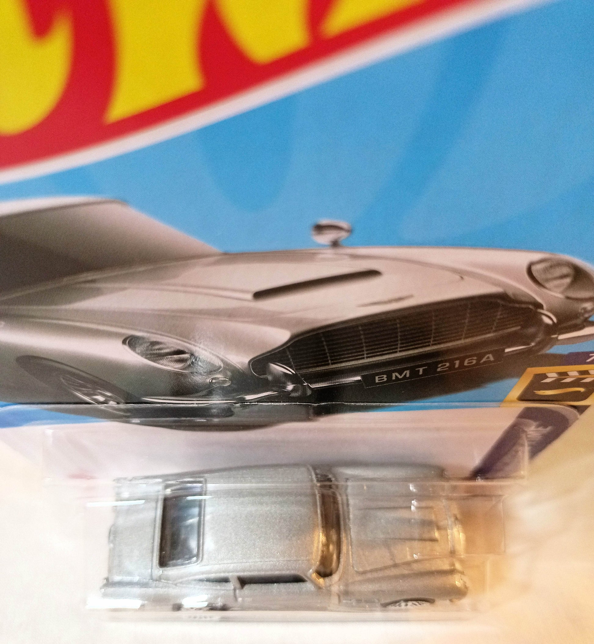Hot Wheels 2024 Aston Martin 1963 DB5 Goldfinger HW Screen Time - TulipStuff