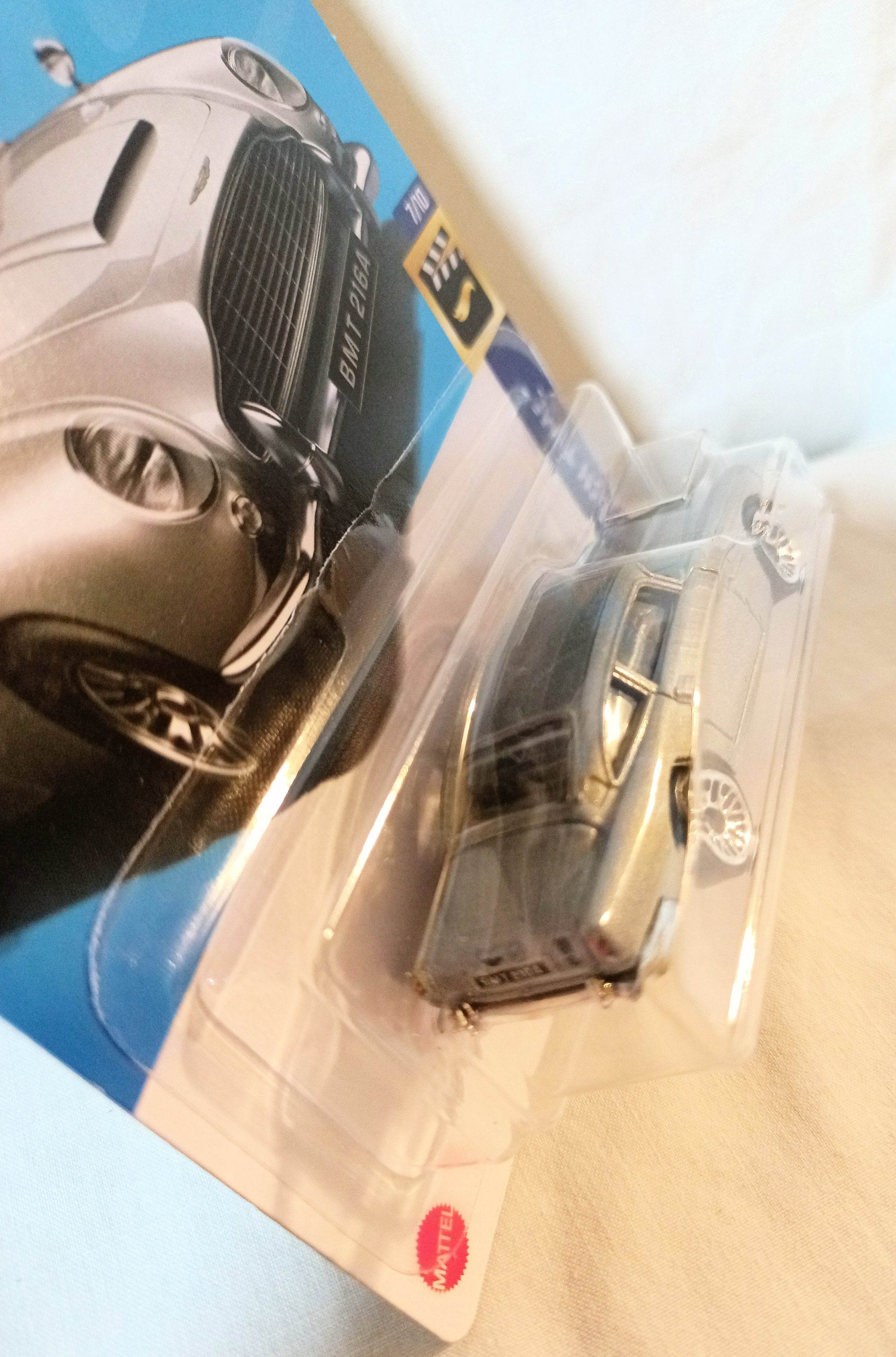 Hot Wheels 2024 Aston Martin 1963 DB5 Goldfinger HW Screen Time - TulipStuff