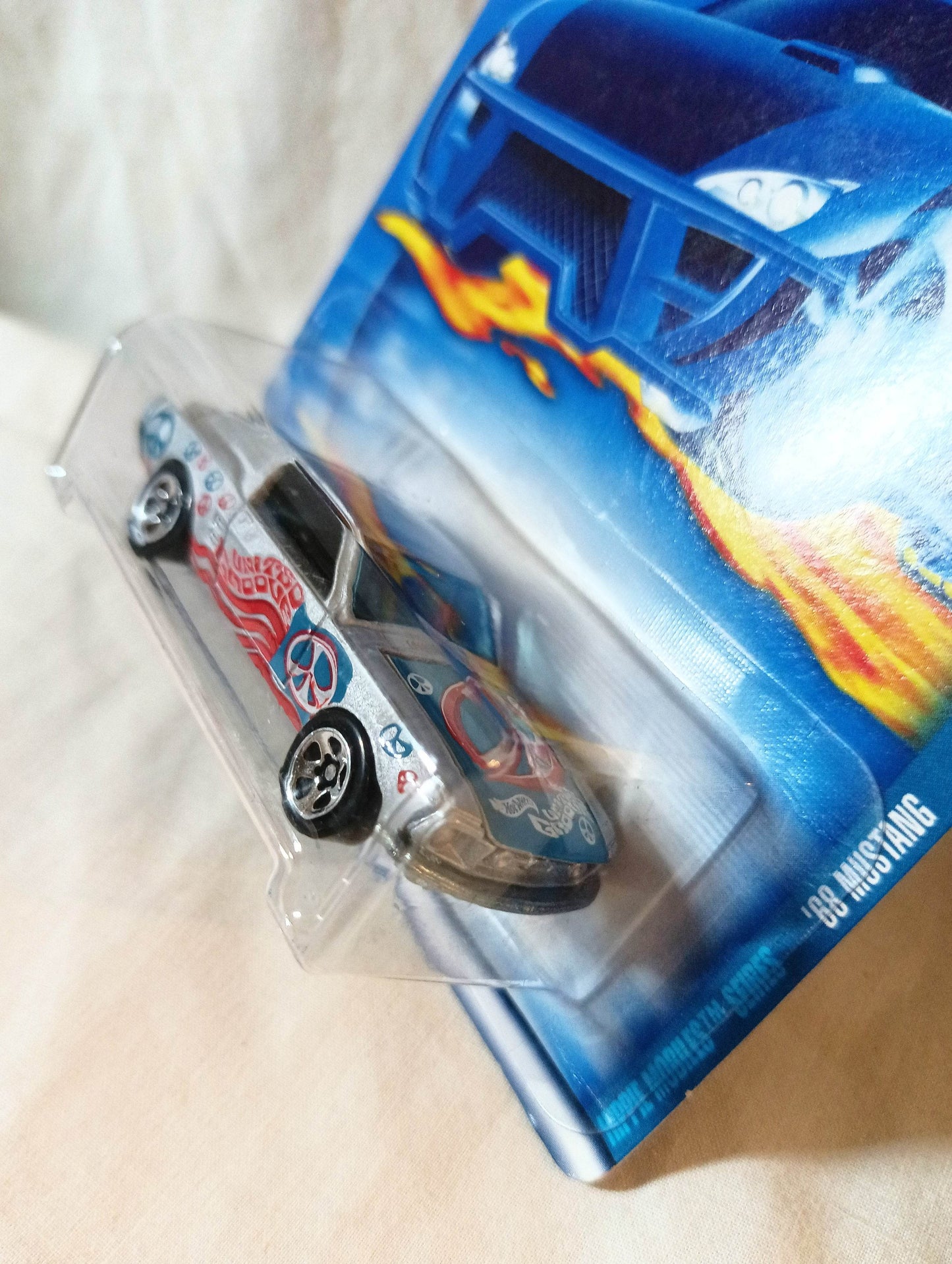 Hot Wheels Hippie Mobiles Ford '68 Mustang Fastback 2001 #089 - TulipStuff