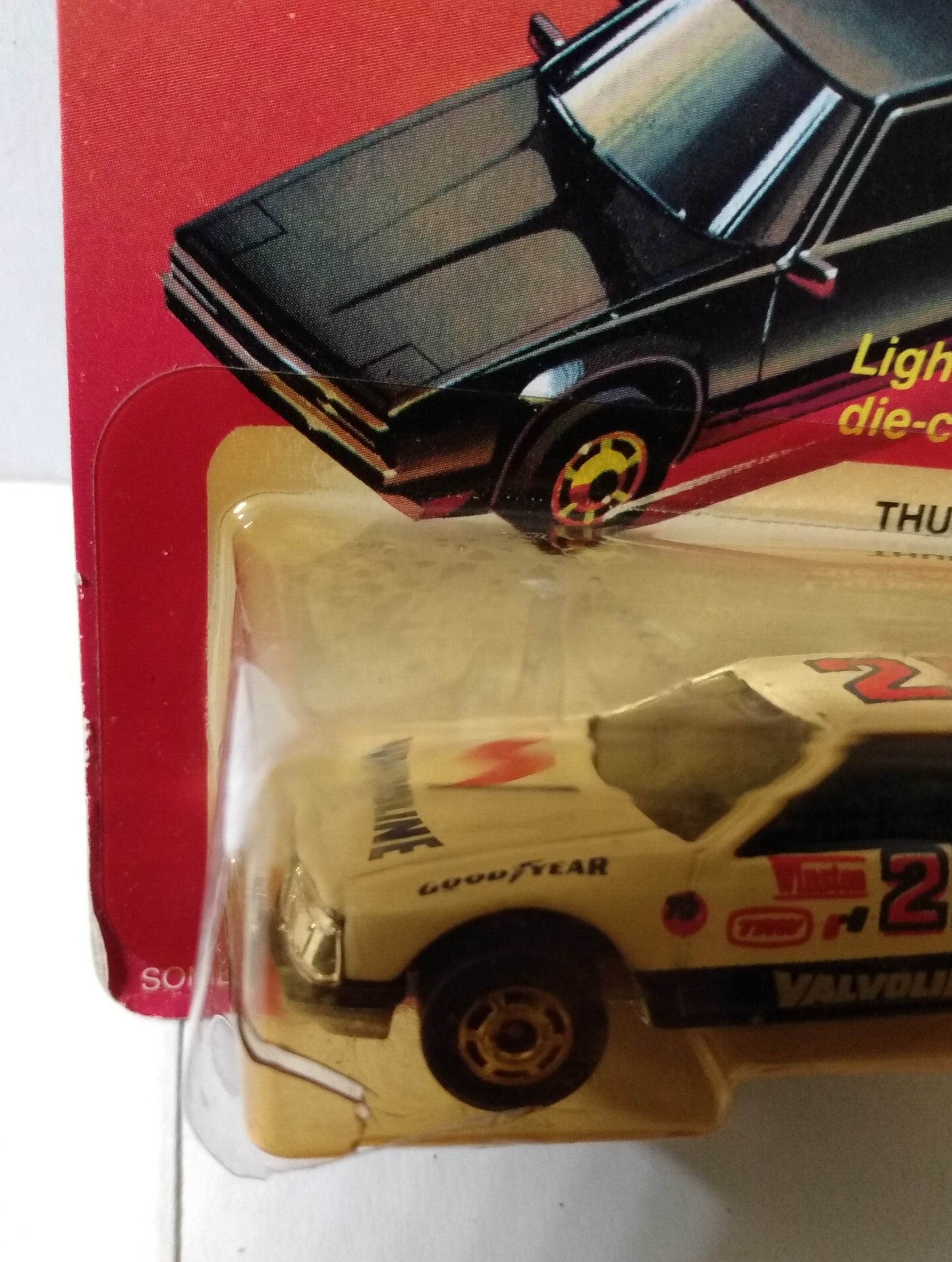 Hot Wheels 5900 Hot Ones Thunderbird Stocker Valvoline Malaysia 1983 - TulipStuff