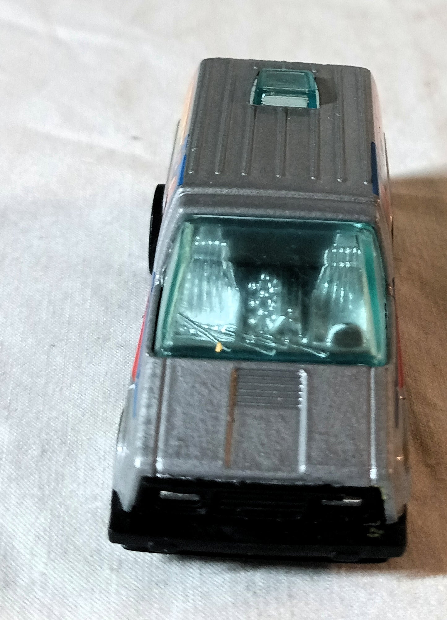 Hot Wheels 2510 Inside Story Van Classy Customs Hong Kong 1979 - TulipStuff