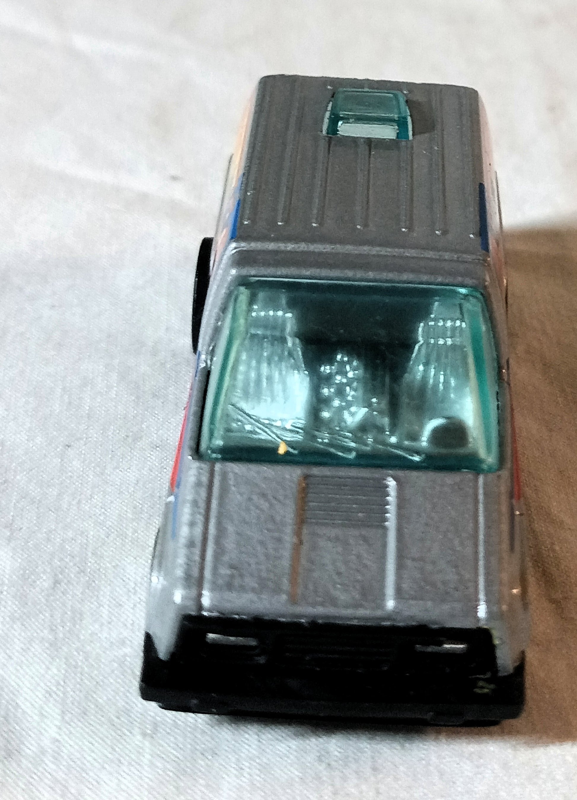 Hot Wheels 2510 Inside Story Van Classy Customs Hong Kong 1979 - TulipStuff