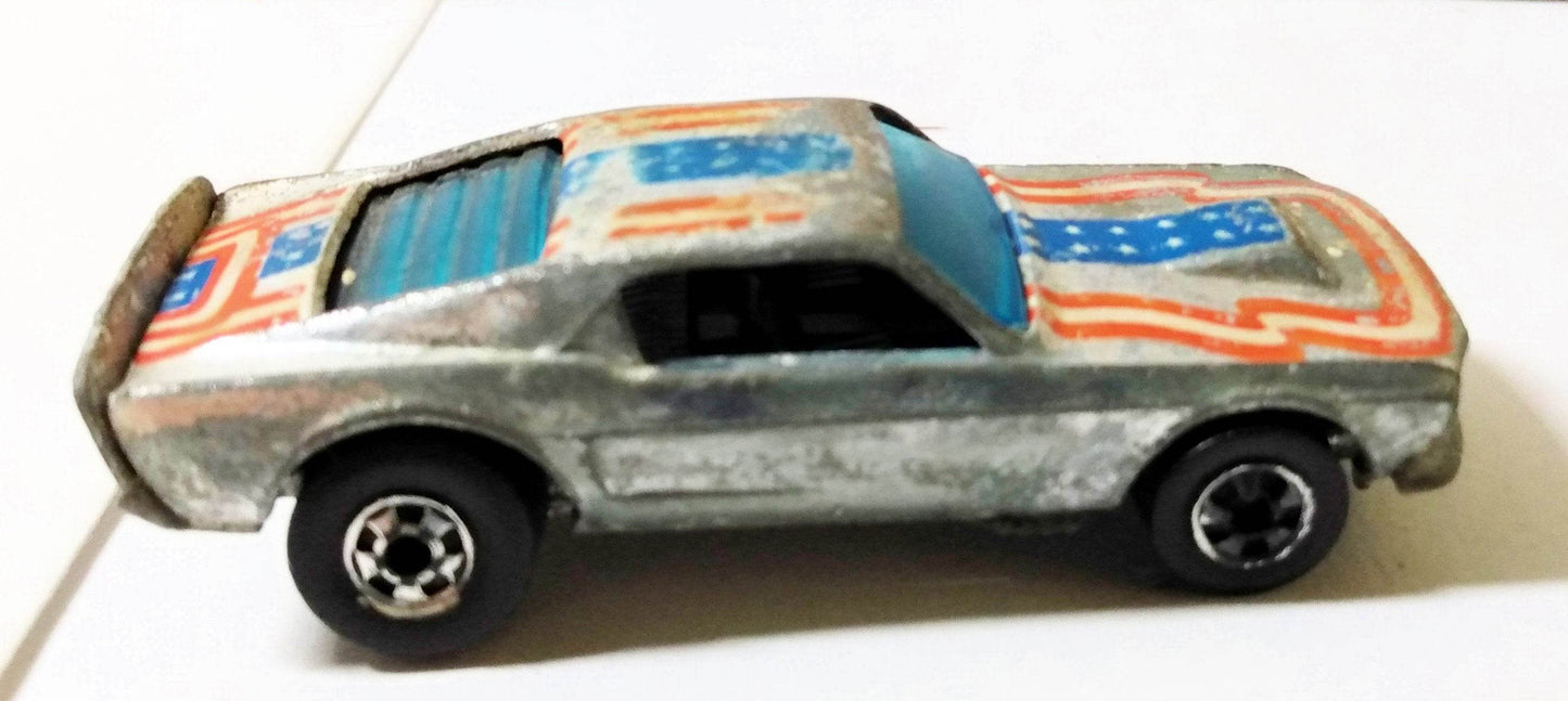 Hot Wheels Super Chrome Ford Mustang Stocker Stars & Stripes 1977 - TulipStuff