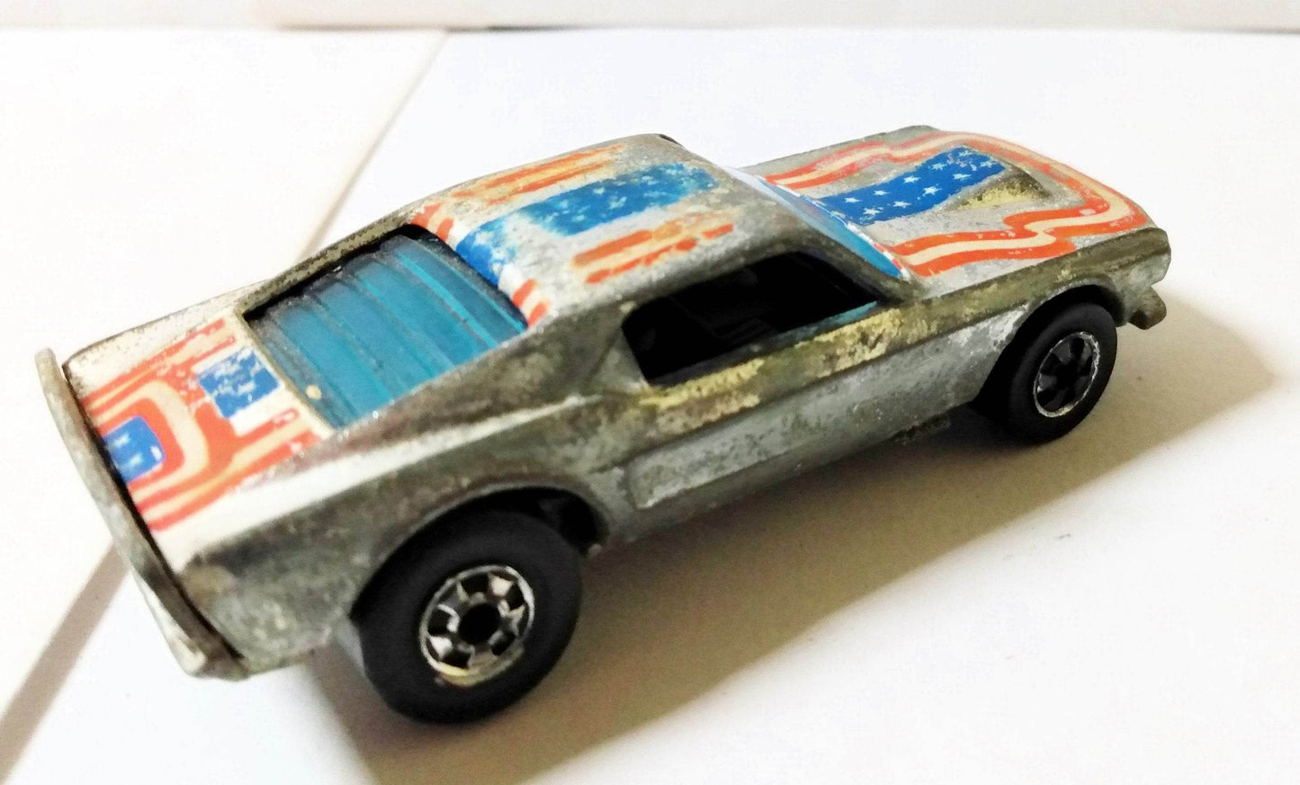 Hot Wheels Super Chrome Ford Mustang Stocker Stars & Stripes 1977 - TulipStuff