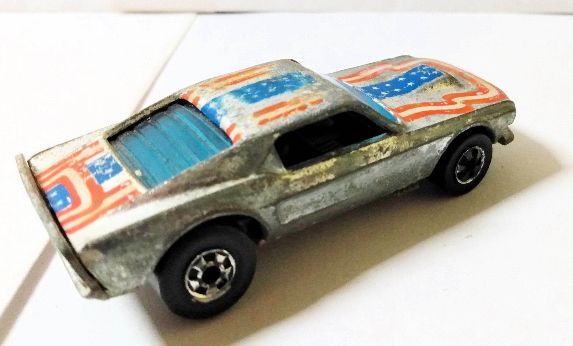 Hot Wheels Super Chrome Ford Mustang Stocker Stars & Stripes 1977 - TulipStuff