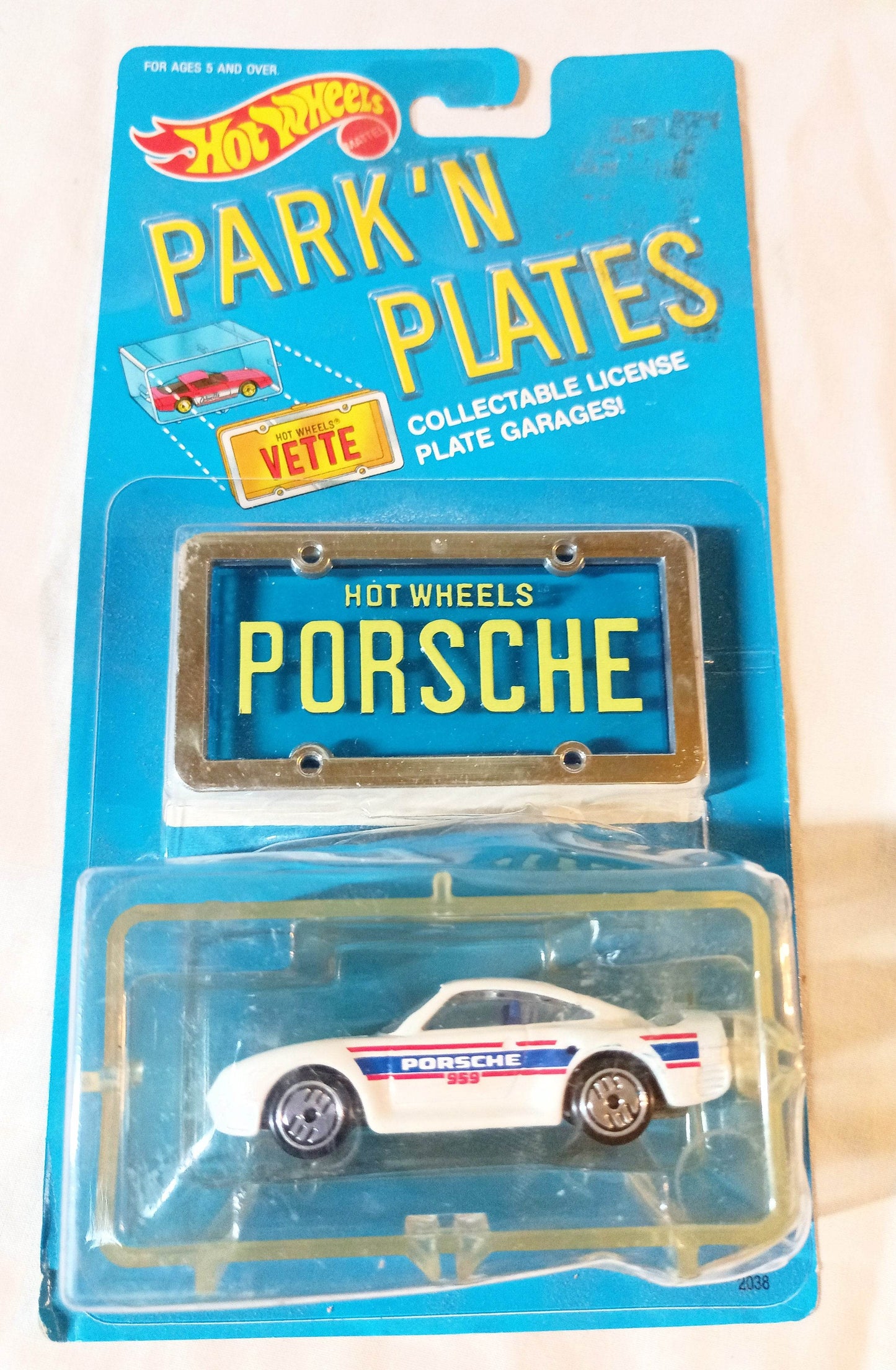 Hot Wheels Park ’n Plates Porsche 959 Blue Interior Clear Windows UH 1989 - TulipStuff