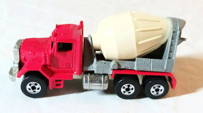 Hot Wheels Workhorses 1169 Peterbilt Cement Mixer Malaysia 1985 - TulipStuff