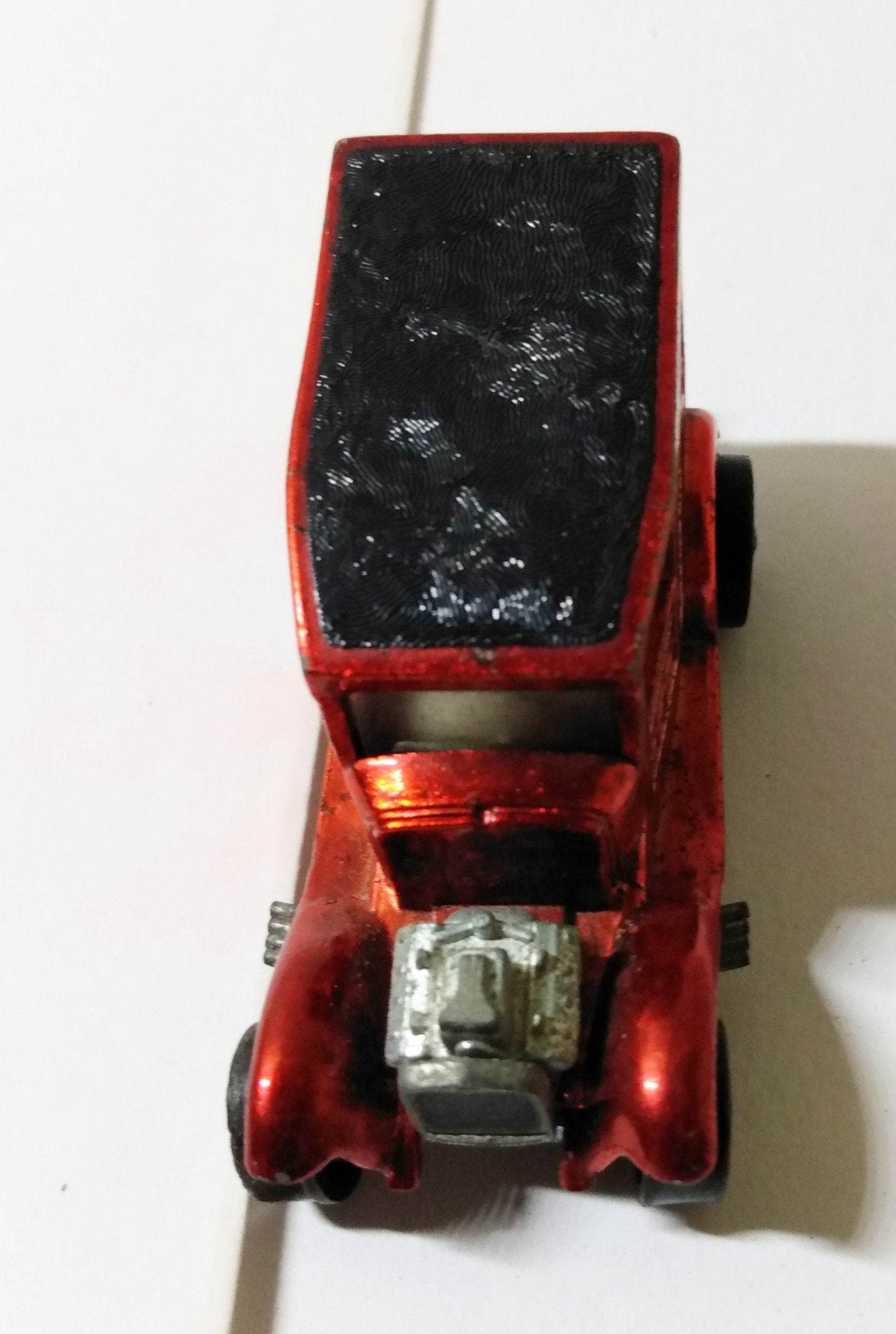 Hot Wheels Redline 6251 Classic '31 Ford Woody USA Red 1969 - TulipStuff