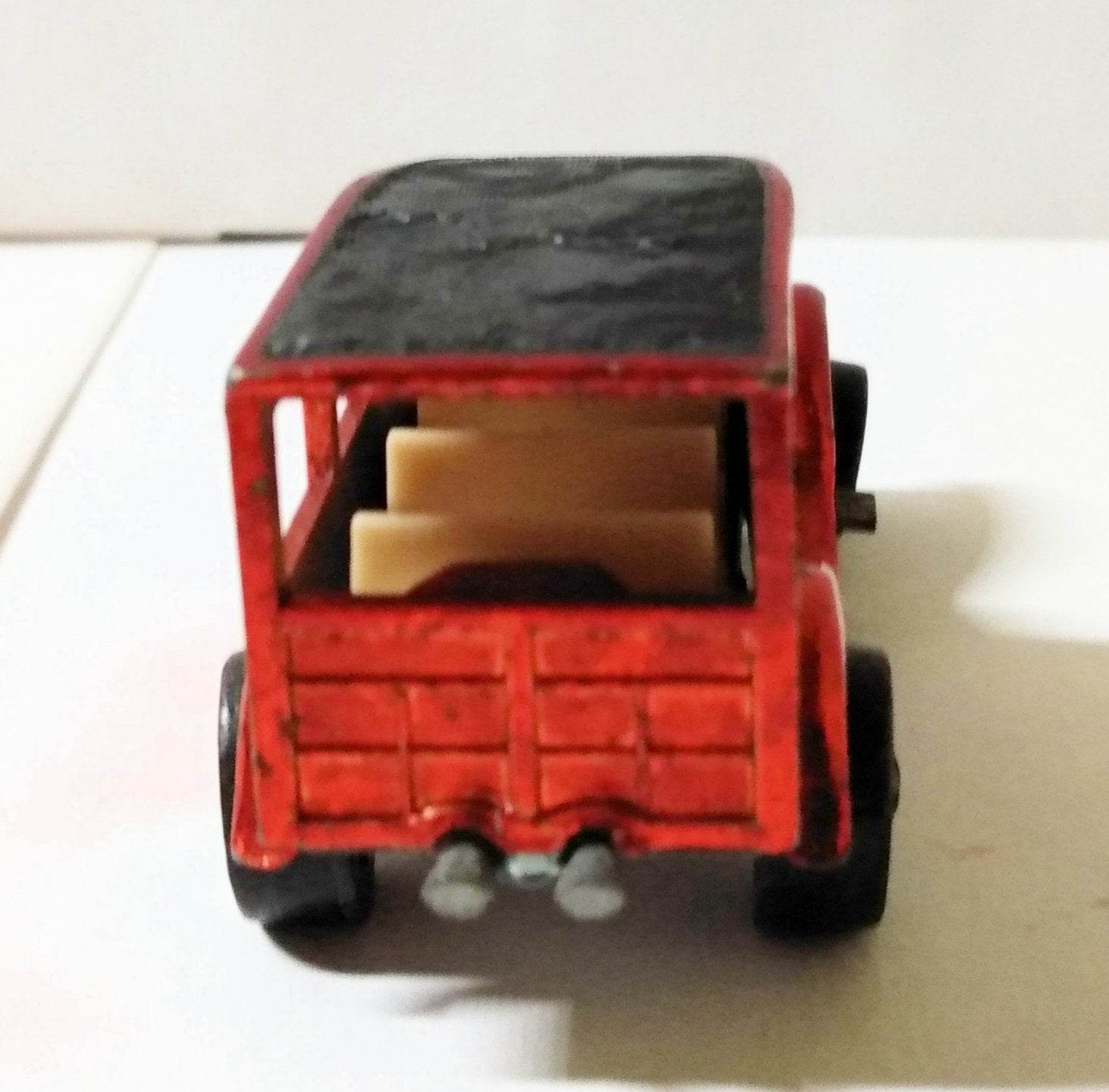 Hot Wheels Redline 6251 Classic '31 Ford Woody USA Red 1969 - TulipStuff