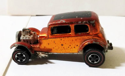 Hot Wheels Redline 6250 Classic '32 Ford Vicky Orange USA 1969 - TulipStuff